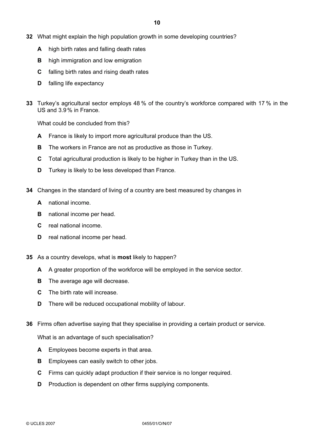 Cambridge IGCSE Economics 0455 2007 Oct/Nov Paper 1 · Variant 1 question paper, page 10 of 12
