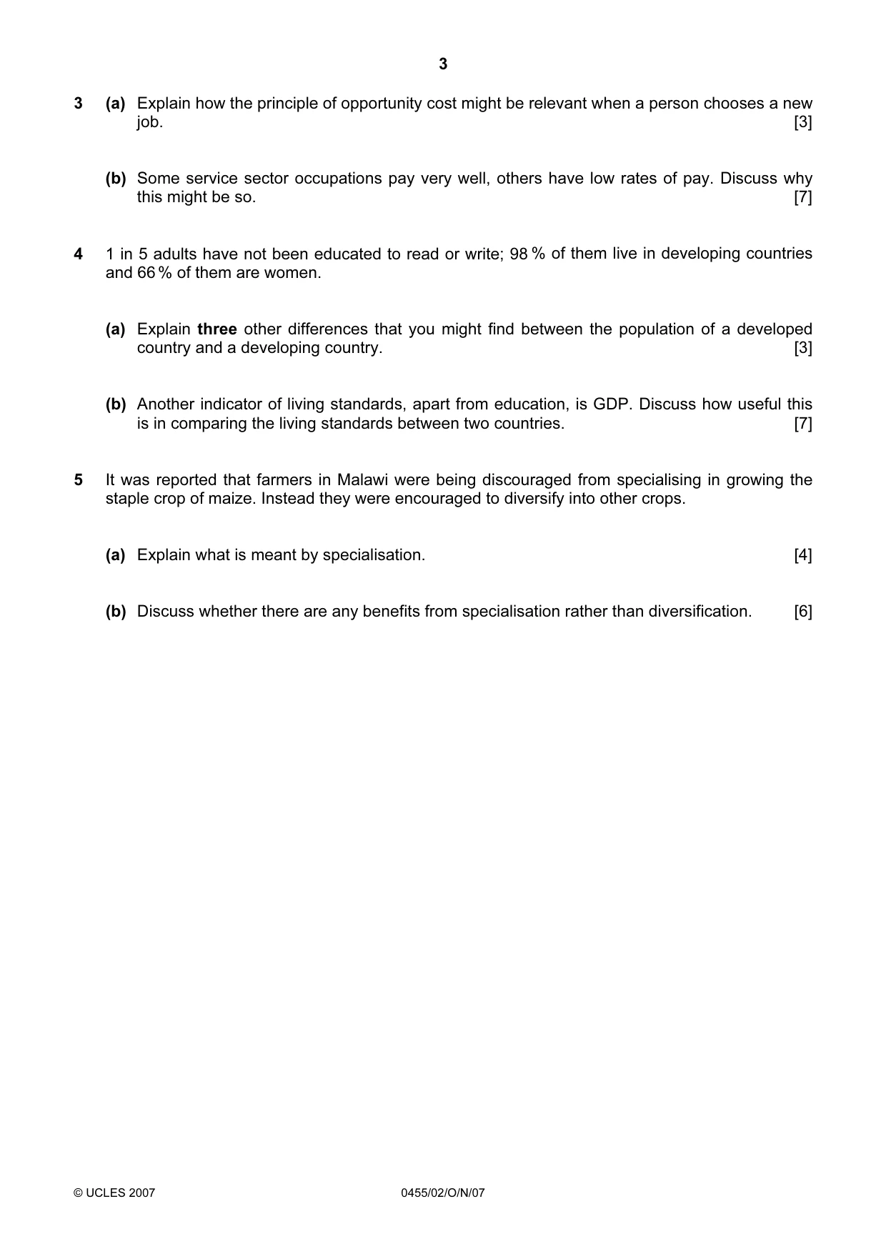 Cambridge IGCSE Economics 0455 2007 Oct/Nov Paper 2 · Variant 1 question paper, page 3 of 4