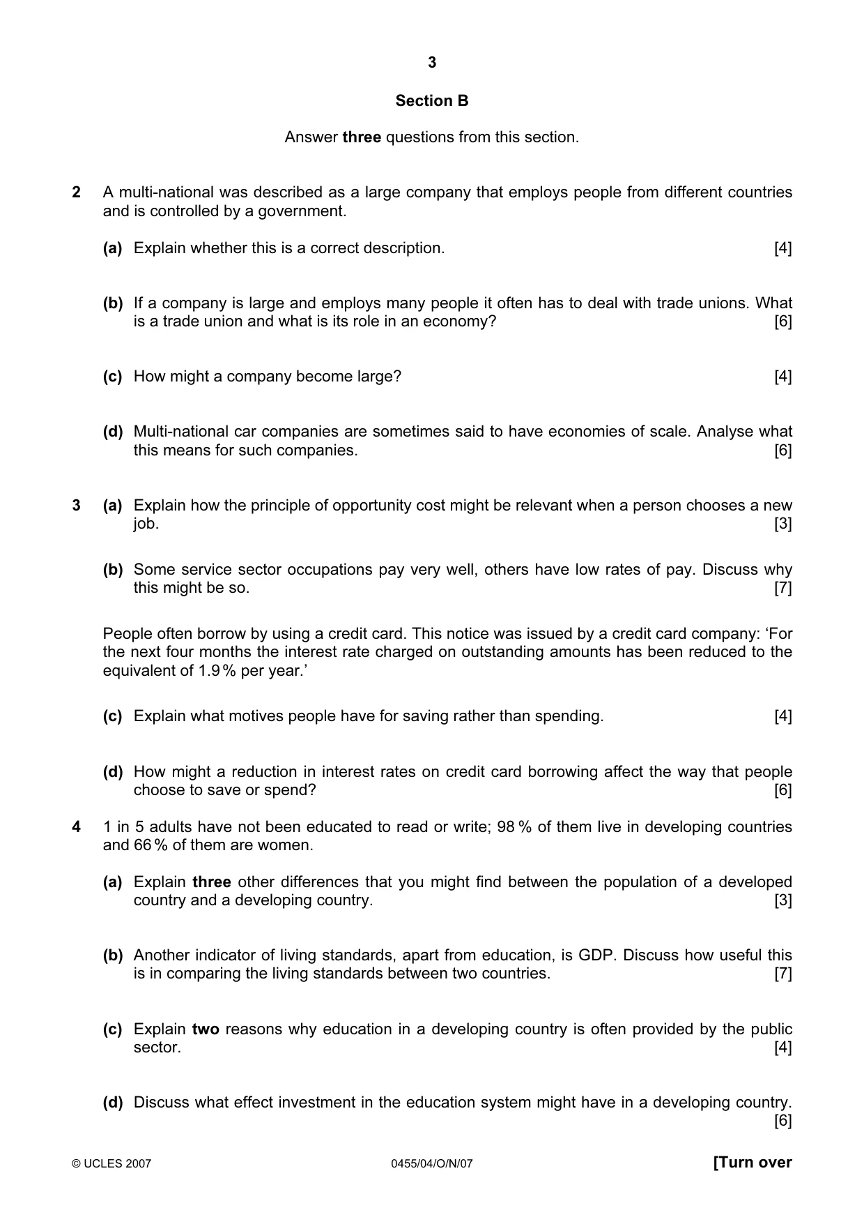 Cambridge IGCSE Economics 0455 2007 Oct/Nov Paper 4 · Variant 1 question paper, page 3 of 4