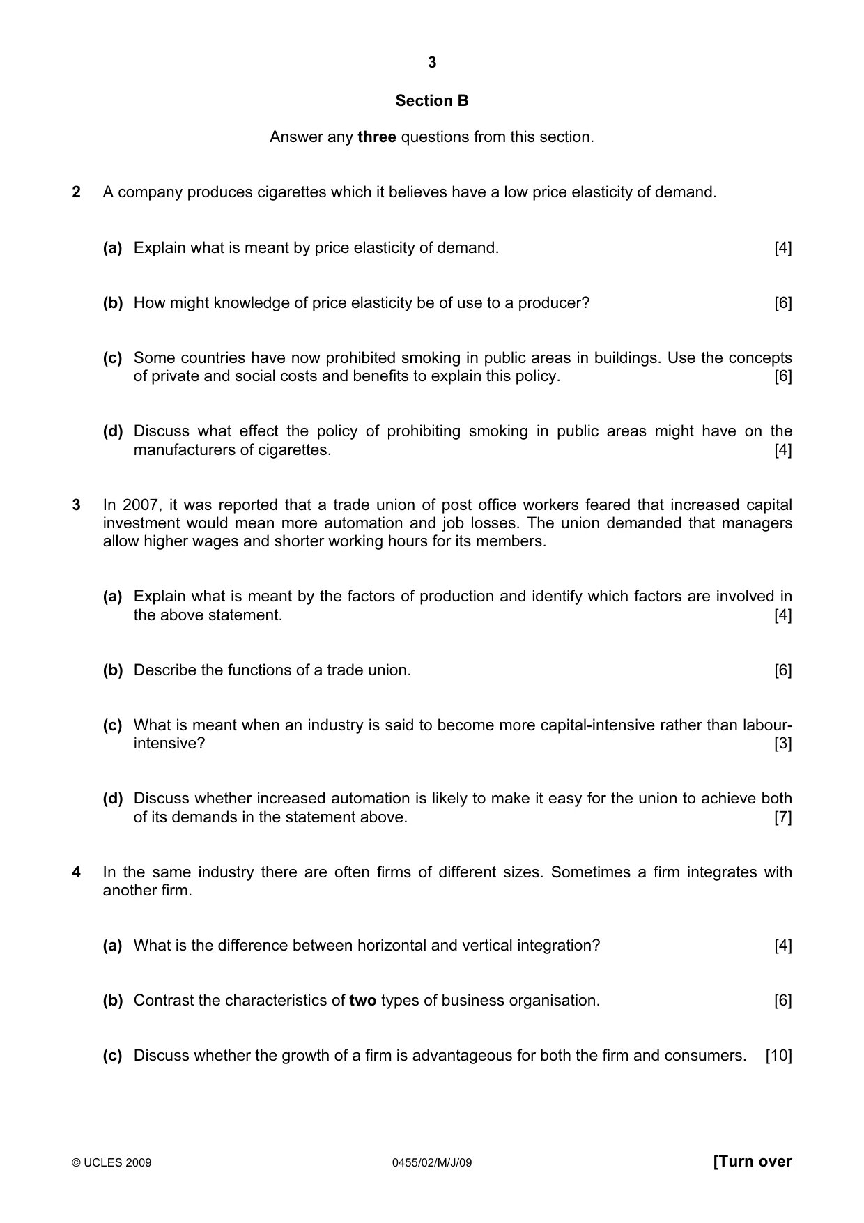 Cambridge IGCSE Economics 0455 2009 May/June Paper 2 · Variant 1 question paper, page 3 of 4