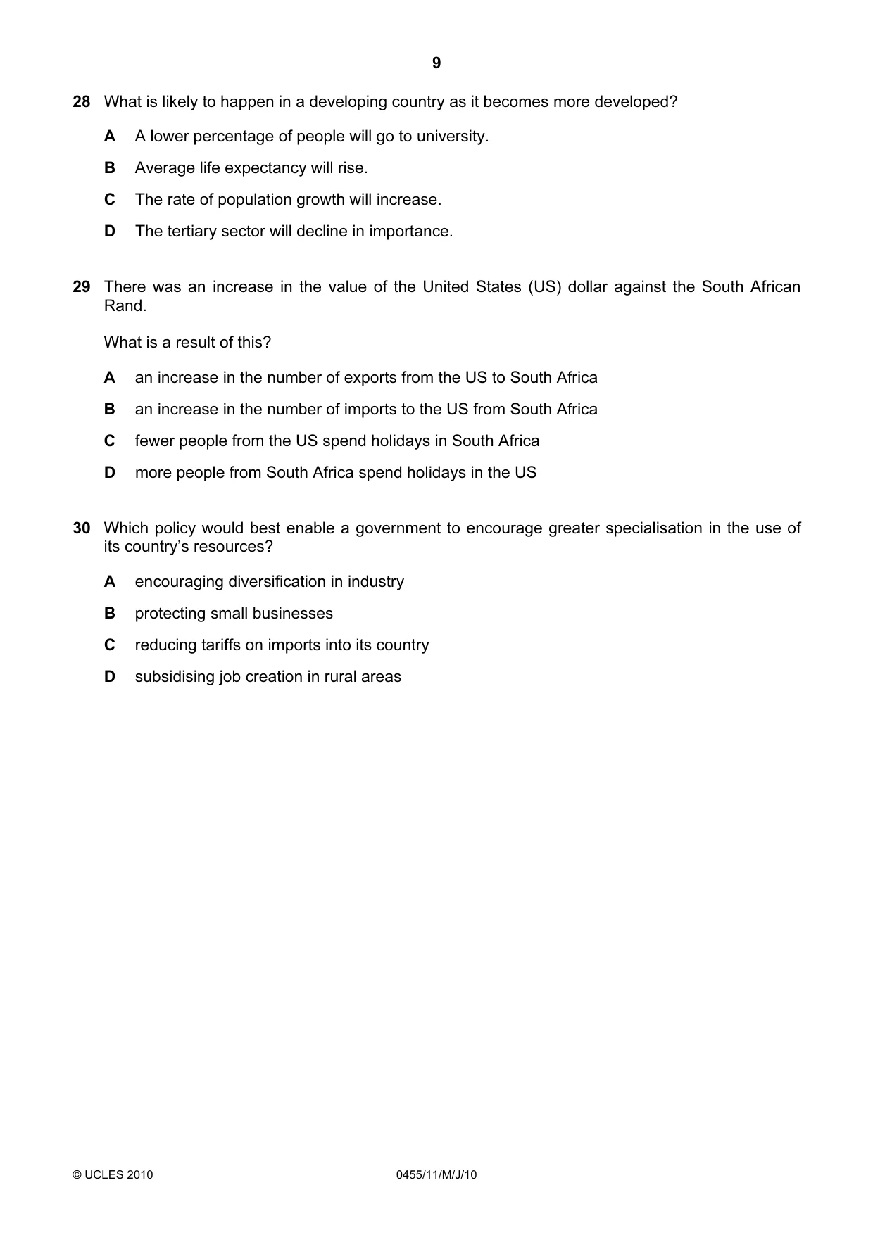Cambridge IGCSE Economics 0455 2010 May/June Paper 1 · Variant 1 question paper, page 9 of 12