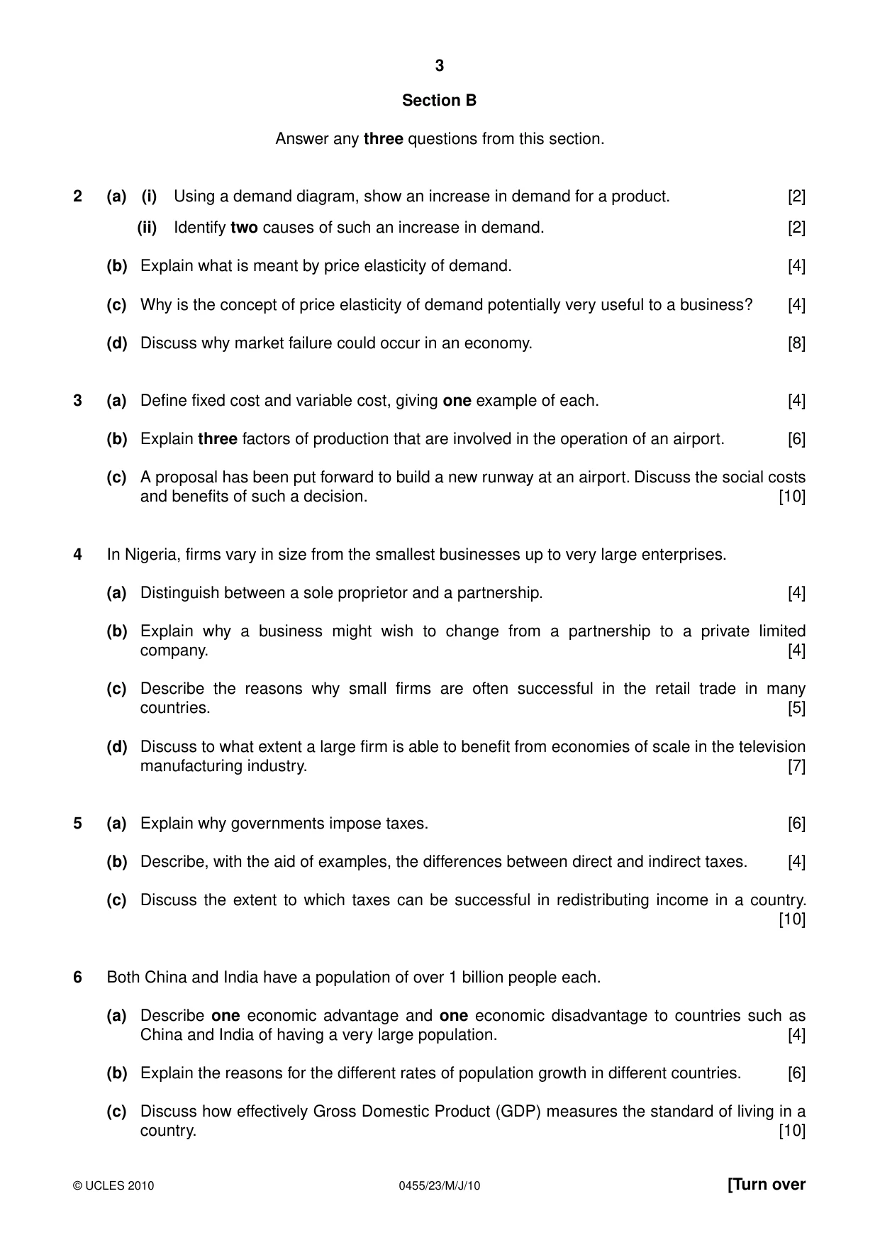 Cambridge IGCSE Economics 0455 2010 May/June Paper 2 · Variant 3 question paper, page 3 of 4