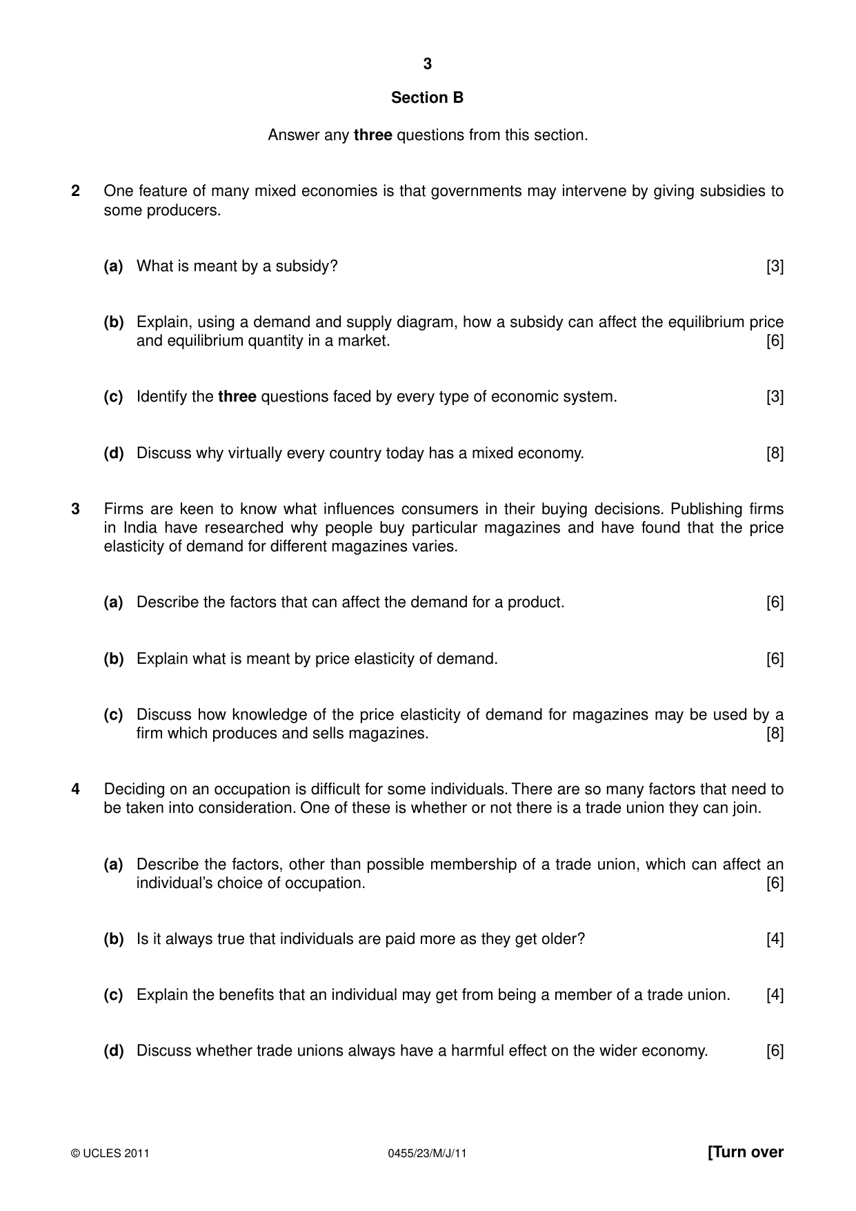 Cambridge IGCSE Economics 0455 2011 May/June Paper 2 · Variant 3 question paper, page 3 of 4