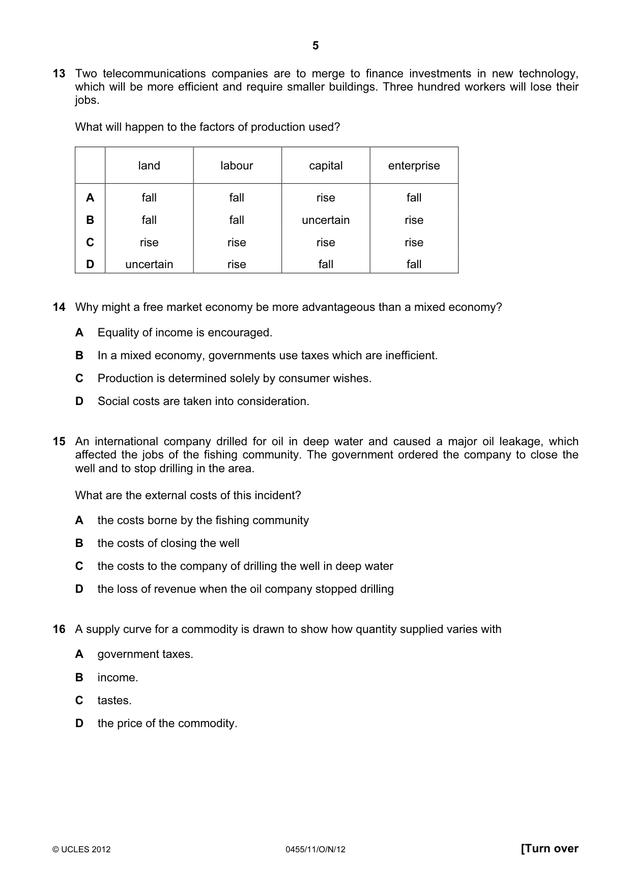 Cambridge IGCSE Economics 0455 2012 Oct/Nov Paper 1 · Variant 1 question paper, page 5 of 12