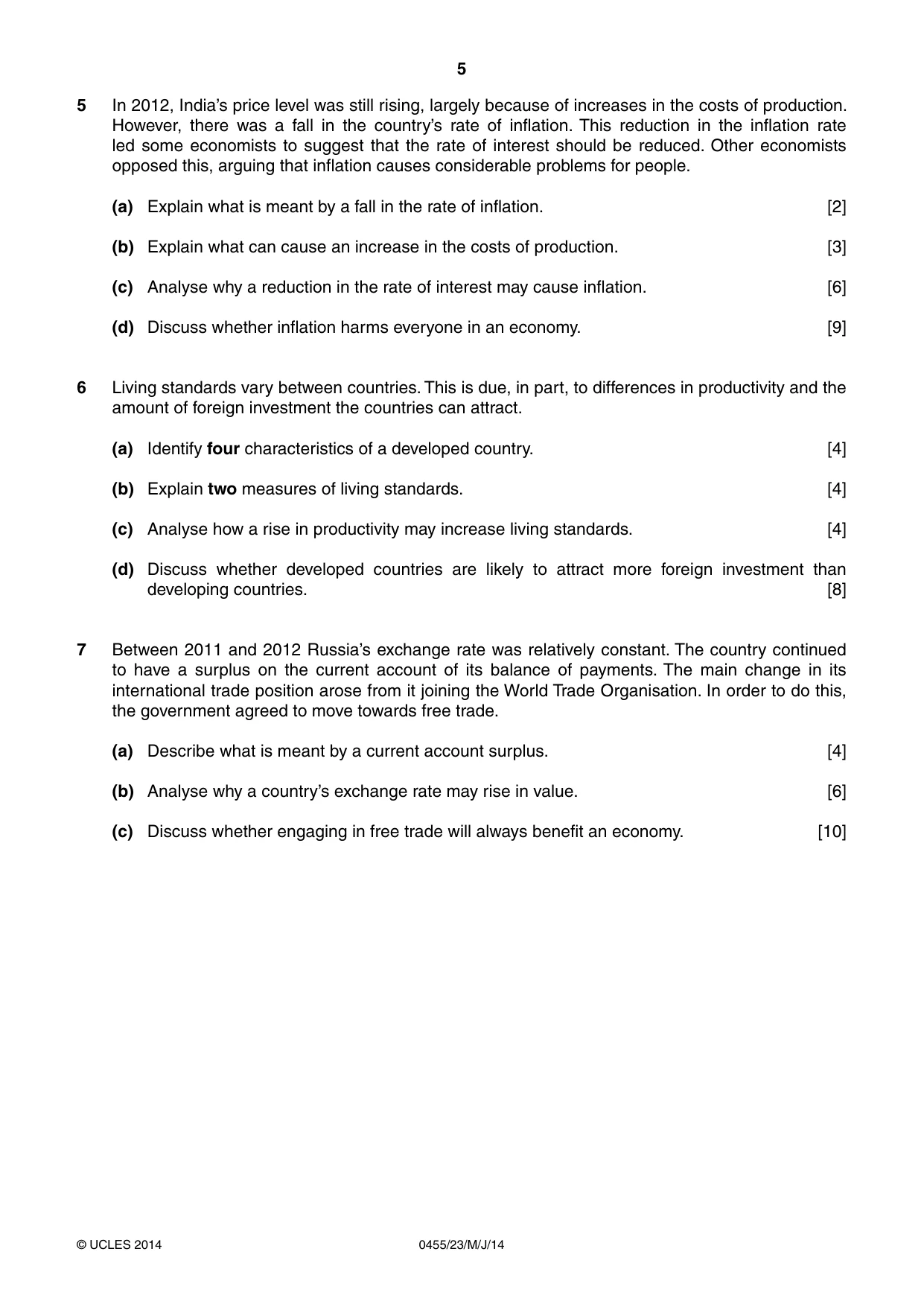 Cambridge IGCSE Economics 0455 2014 May/June Paper 2 · Variant 3 question paper, page 5 of 8
