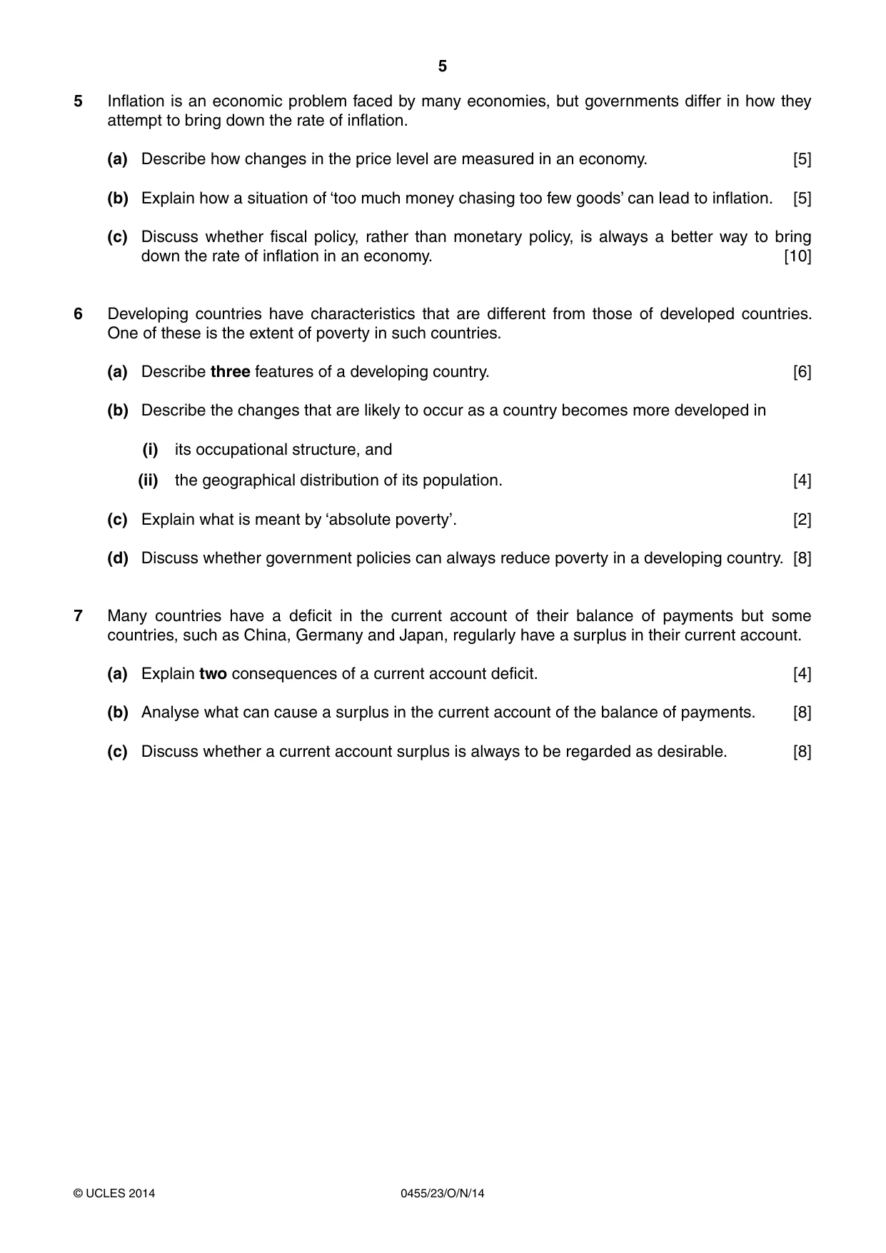 Cambridge IGCSE Economics 0455 2014 Oct/Nov Paper 2 · Variant 3 question paper, page 5 of 8