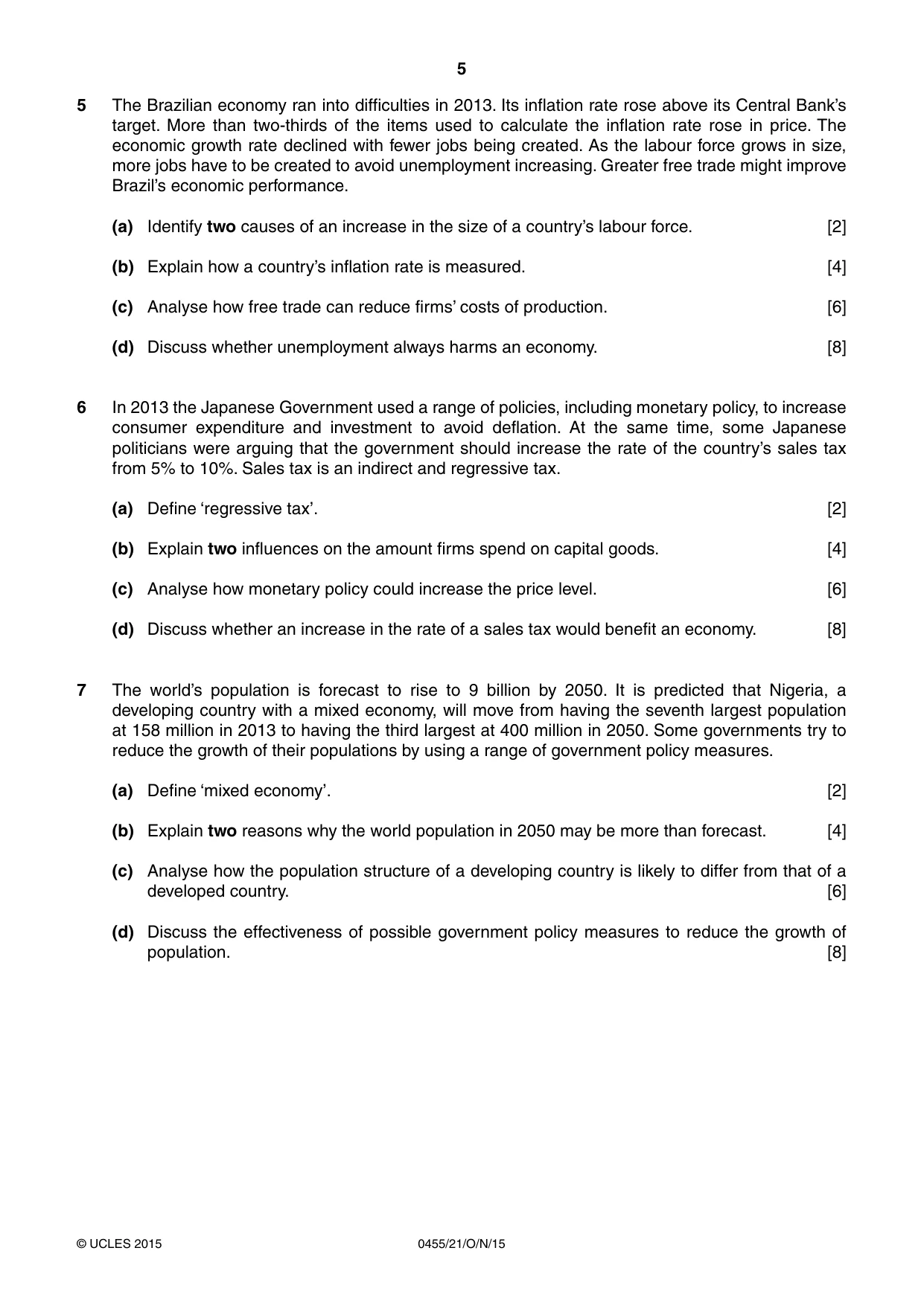Cambridge IGCSE Economics 0455 2015 Oct/Nov Paper 2 · Variant 1 question paper, page 5 of 8