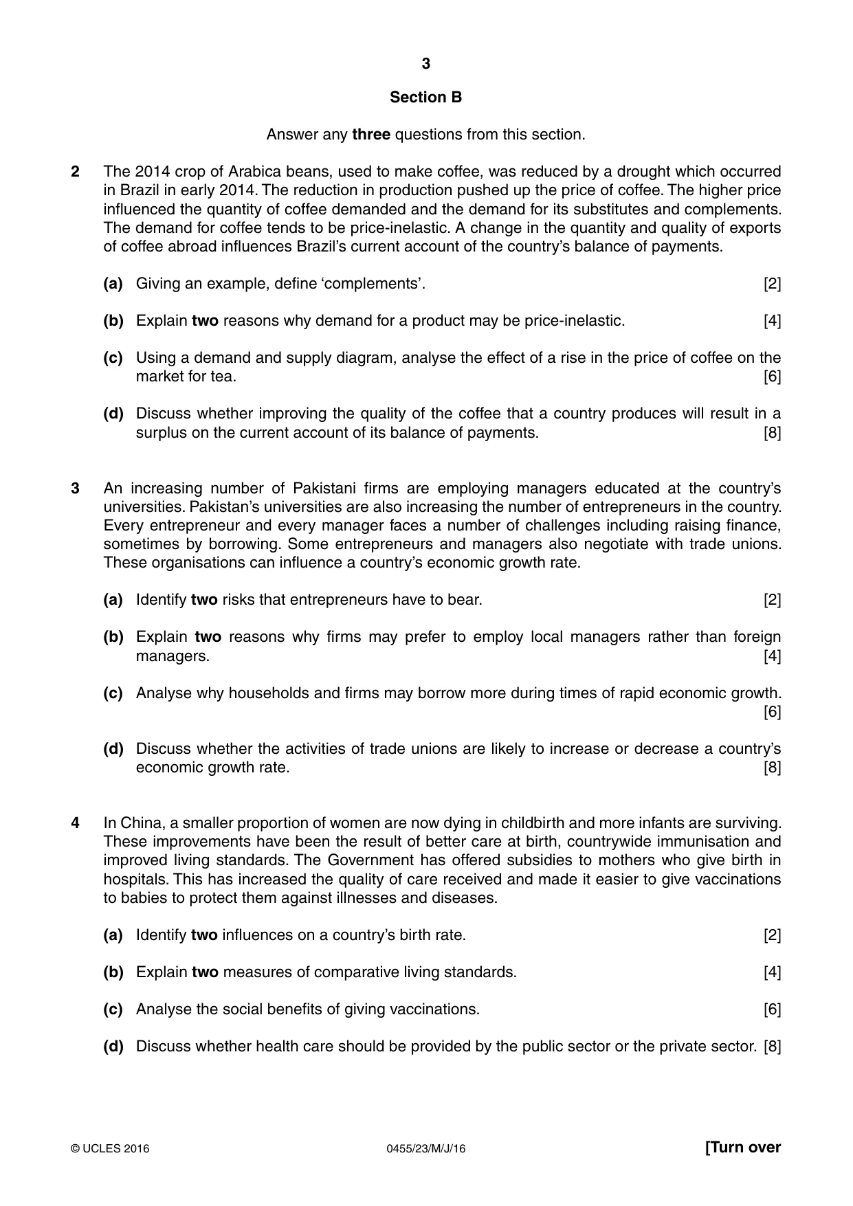 Cambridge IGCSE Economics 0455 2016 May/June Paper 2 · Variant 3 question paper, page 3 of 4