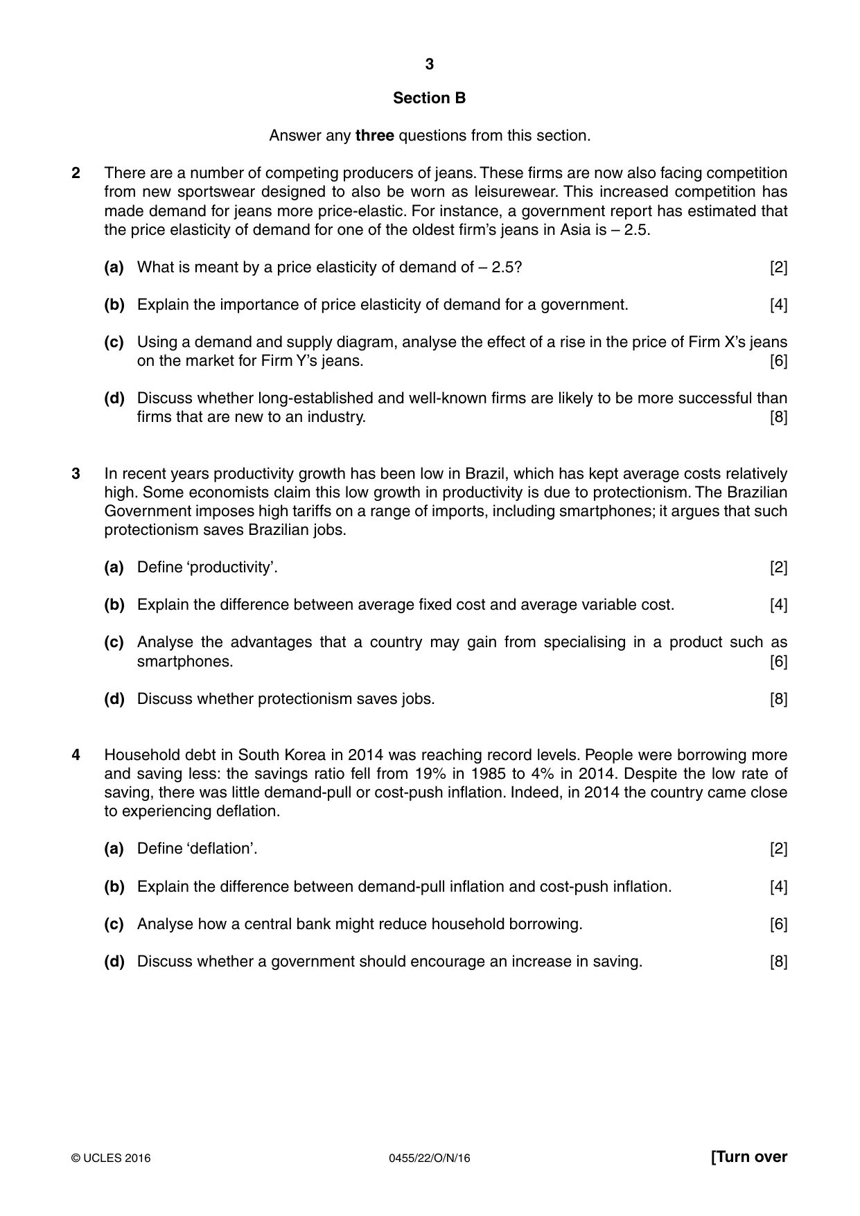 Cambridge IGCSE Economics 0455 2016 Oct/Nov Paper 2 · Variant 2 question paper, page 3 of 4
