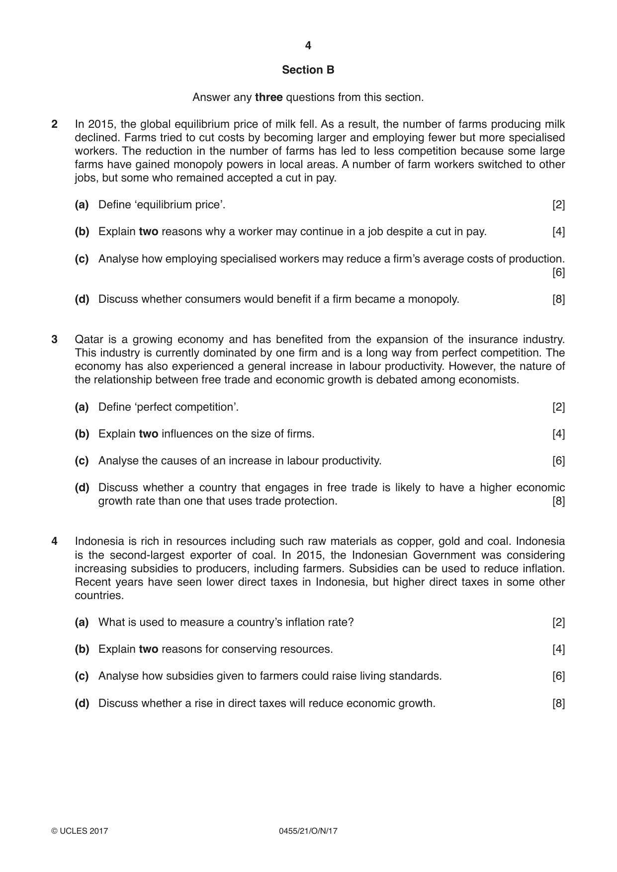 Cambridge IGCSE Economics 0455 2017 Oct/Nov Paper 2 · Variant 1 question paper, page 4 of 8
