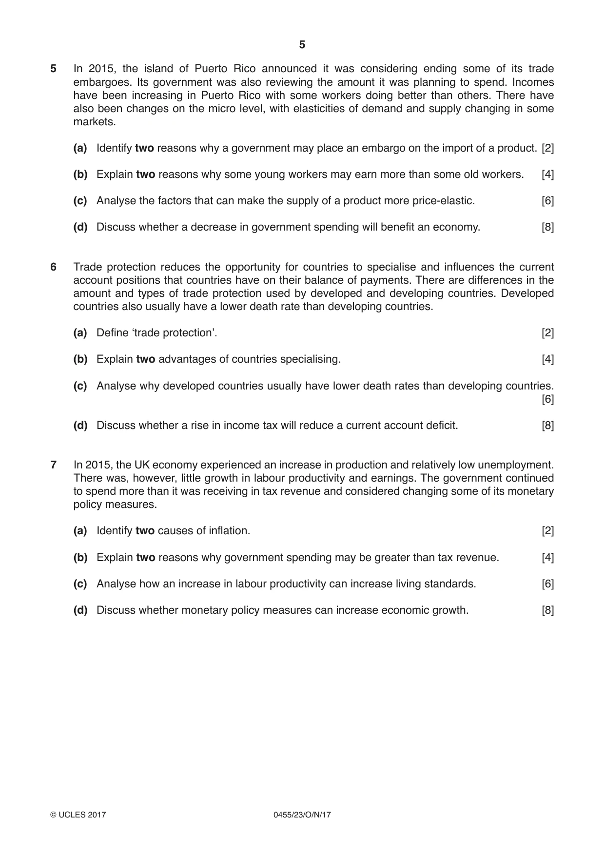 Cambridge IGCSE Economics 0455 2017 Oct/Nov Paper 2 · Variant 3 question paper, page 5 of 8