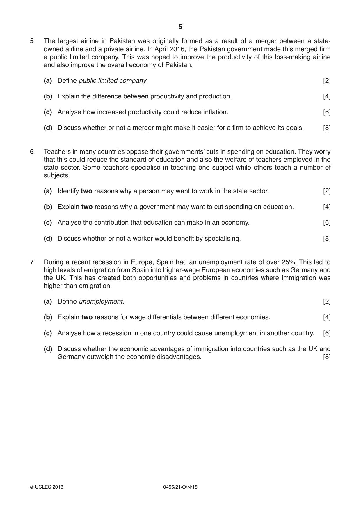 Cambridge IGCSE Economics 0455 2018 Oct/Nov Paper 2 · Variant 1 question paper, page 5 of 8