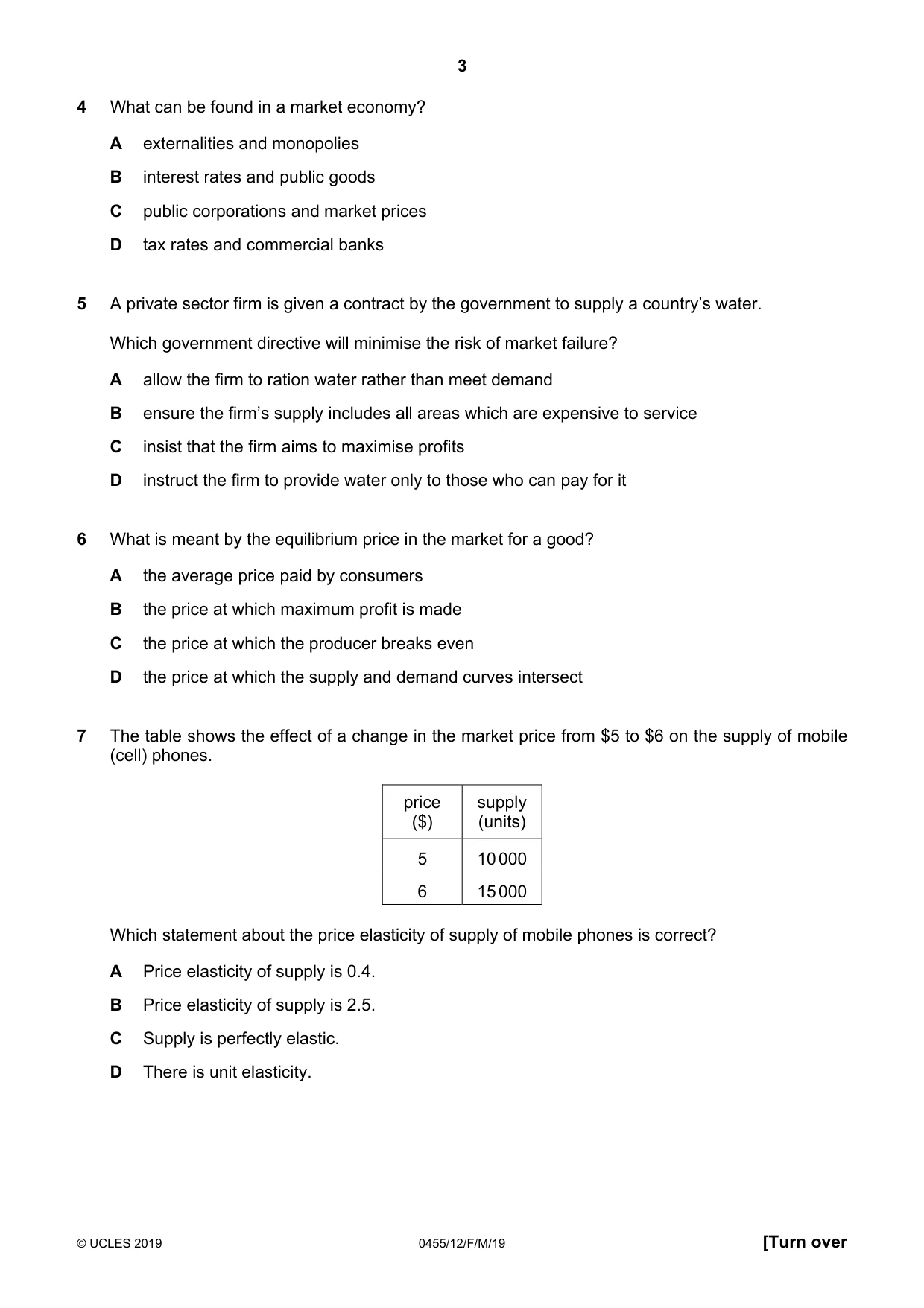 Cambridge IGCSE Economics 0455 2019 Feb/March Paper 1 · Variant 2 question paper, page 3 of 12