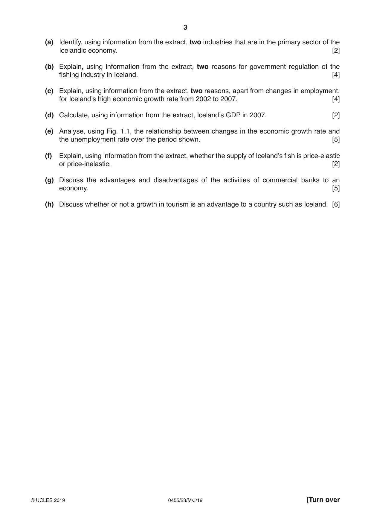Cambridge IGCSE Economics 0455 2019 May/June Paper 2 · Variant 3 question paper, page 3 of 8