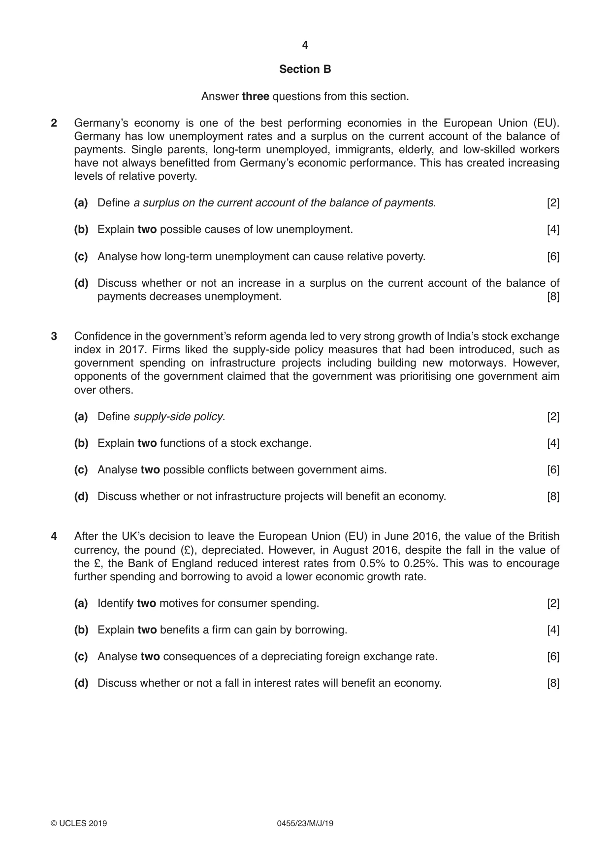 Cambridge IGCSE Economics 0455 2019 May/June Paper 2 · Variant 3 question paper, page 4 of 8