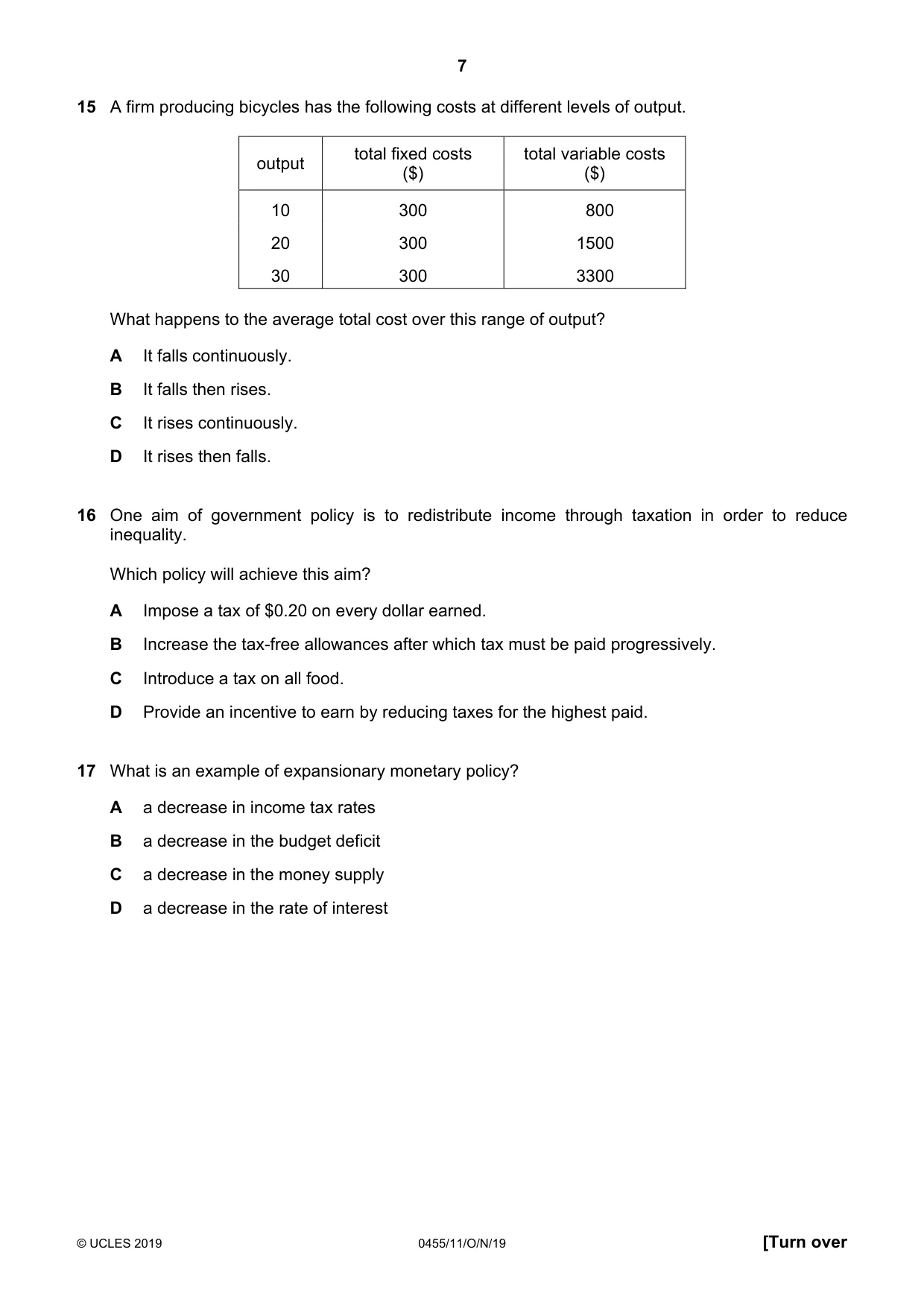 Cambridge IGCSE Economics 0455 2019 Oct/Nov Paper 1 · Variant 1 question paper, page 7 of 12