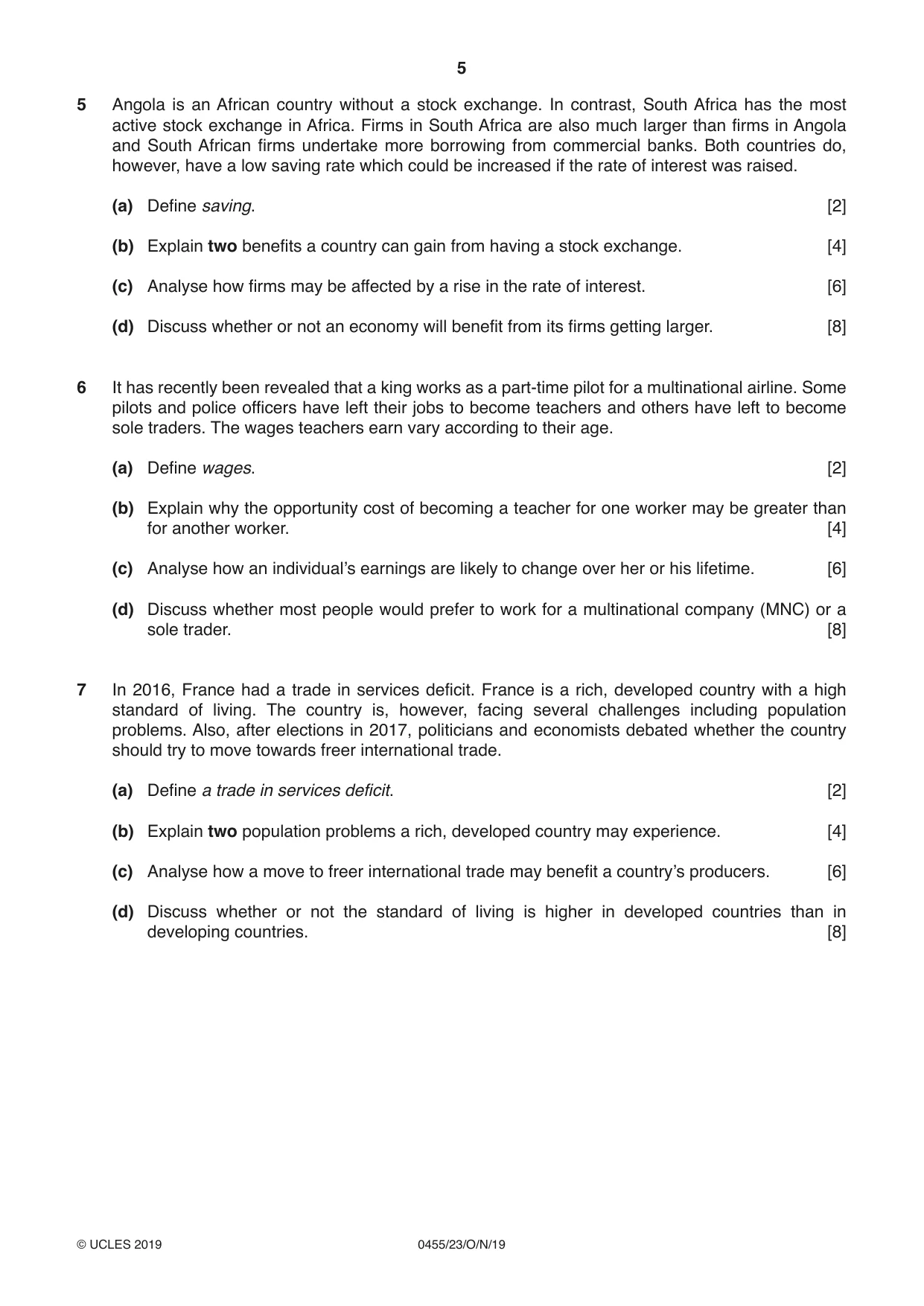 Cambridge IGCSE Economics 0455 2019 Oct/Nov Paper 2 · Variant 3 question paper, page 5 of 8