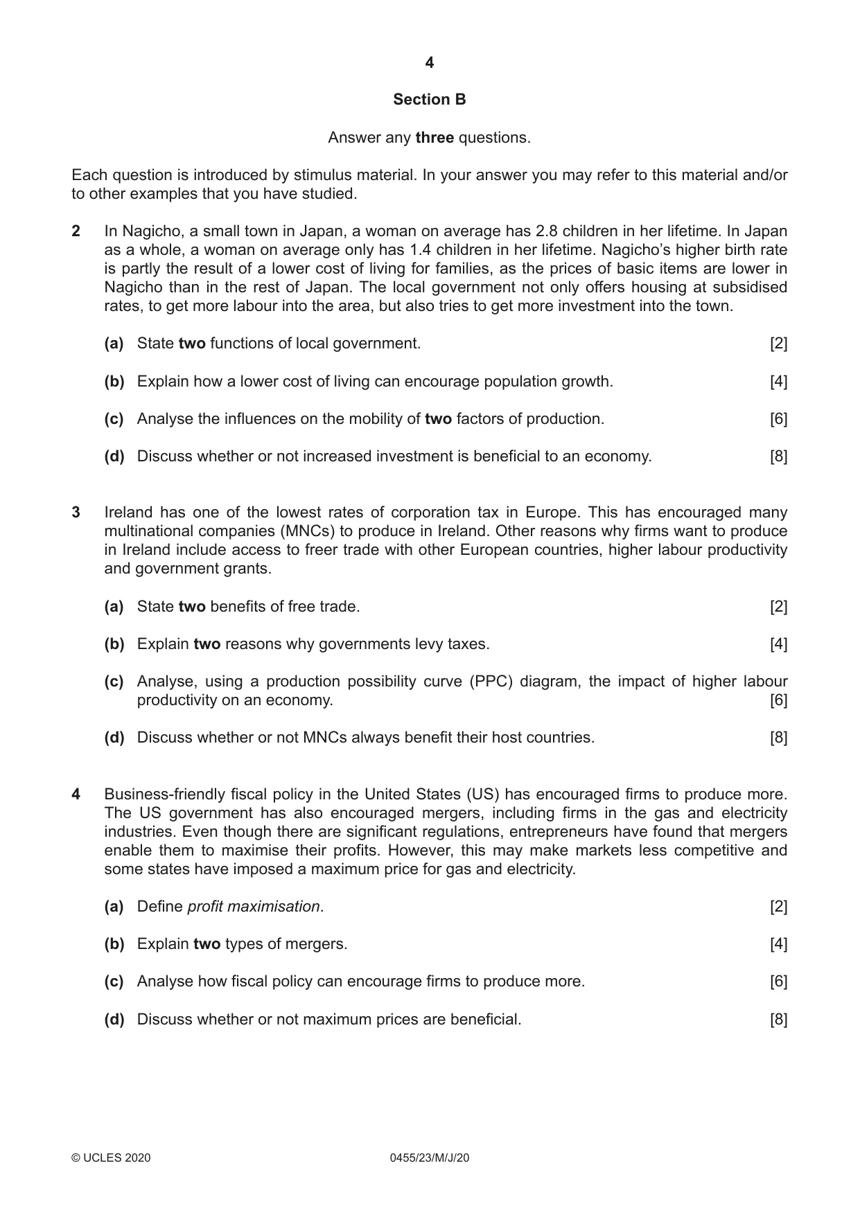 Cambridge IGCSE Economics 0455 2020 May/June Paper 2 · Variant 3 question paper, page 4 of 8