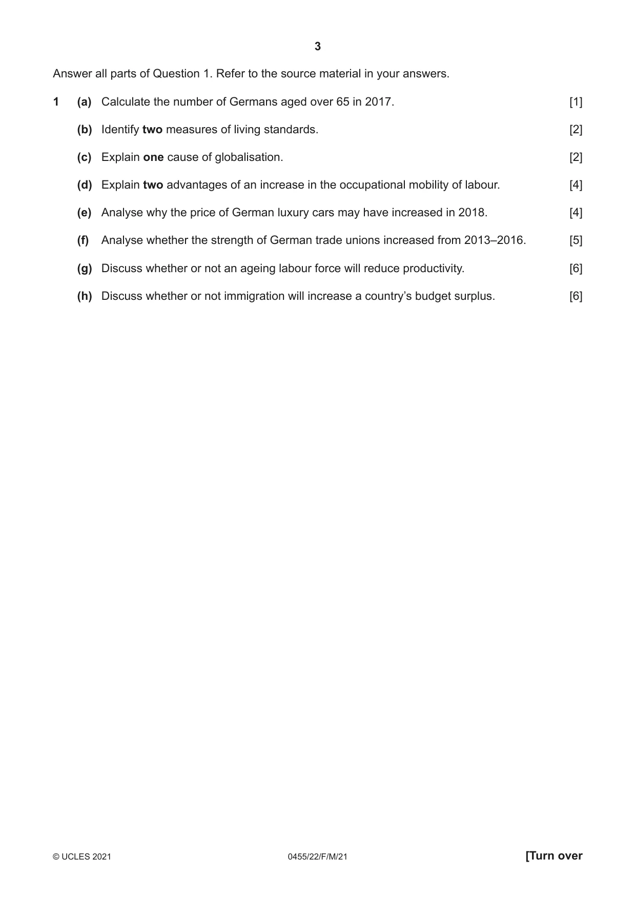Cambridge IGCSE Economics 0455 2021 Feb/March Paper 2 · Variant 2 question paper, page 3 of 8