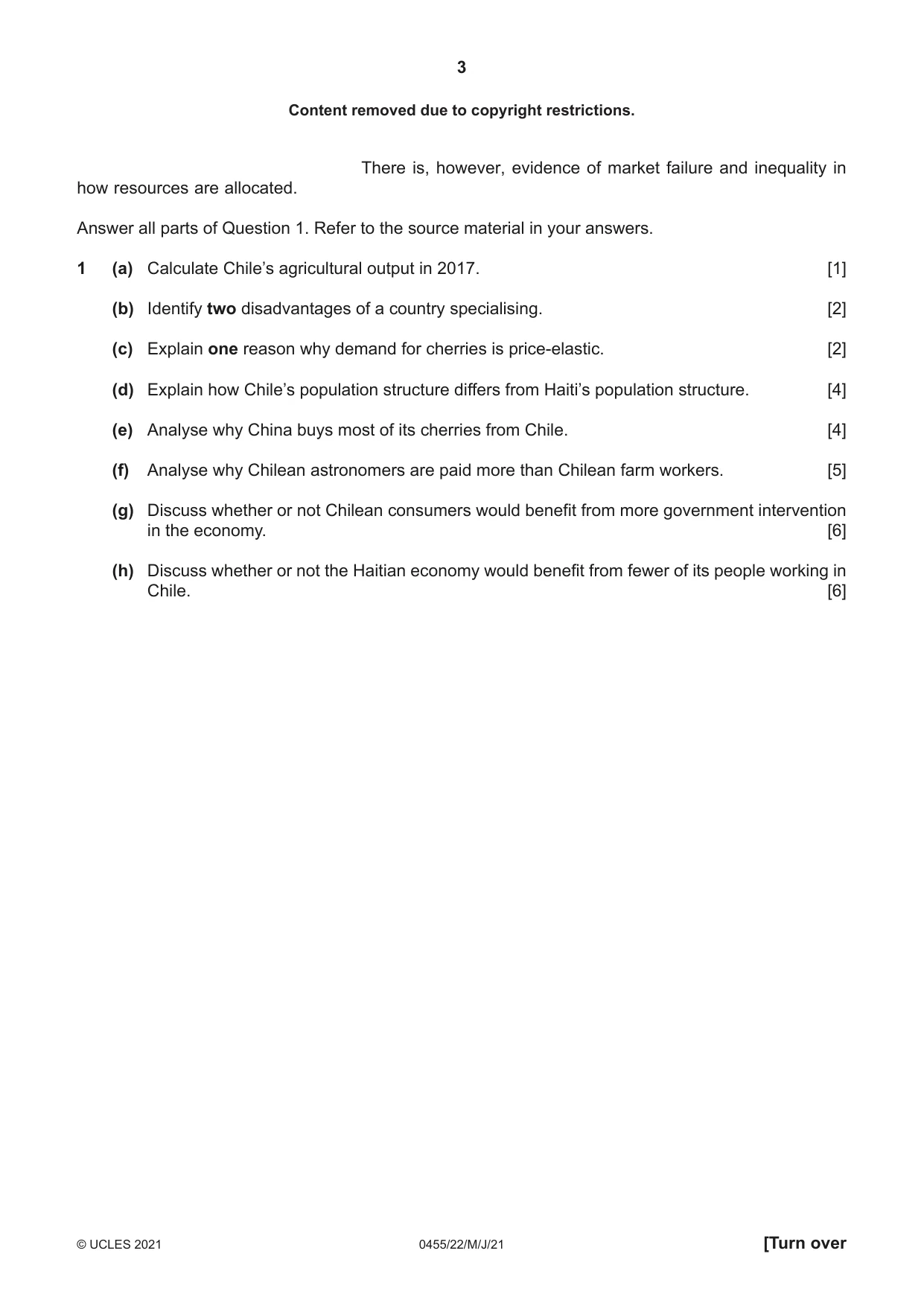Cambridge IGCSE Economics 0455 2021 May/June Paper 2 · Variant 2 question paper, page 3 of 8