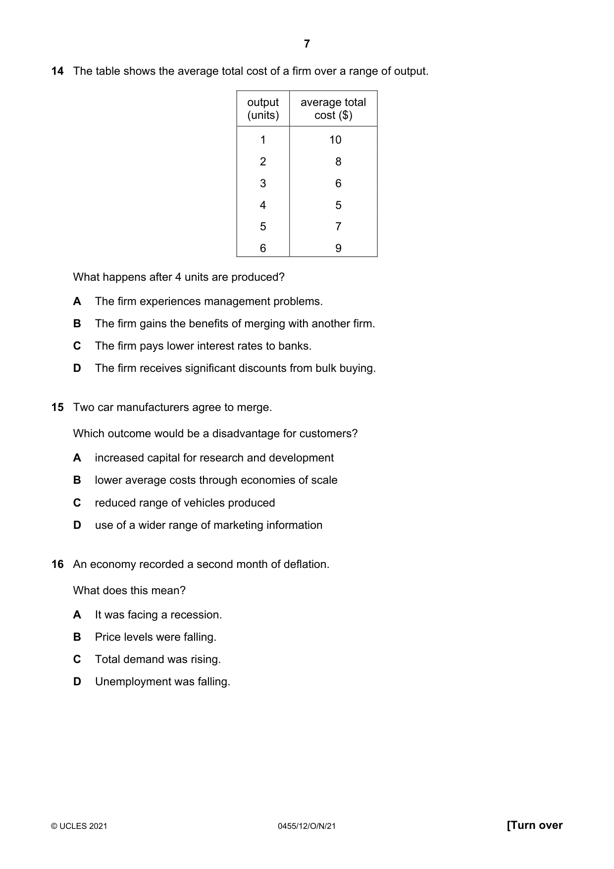Cambridge IGCSE Economics 0455 2021 Oct/Nov Paper 1 · Variant 2 question paper, page 7 of 12