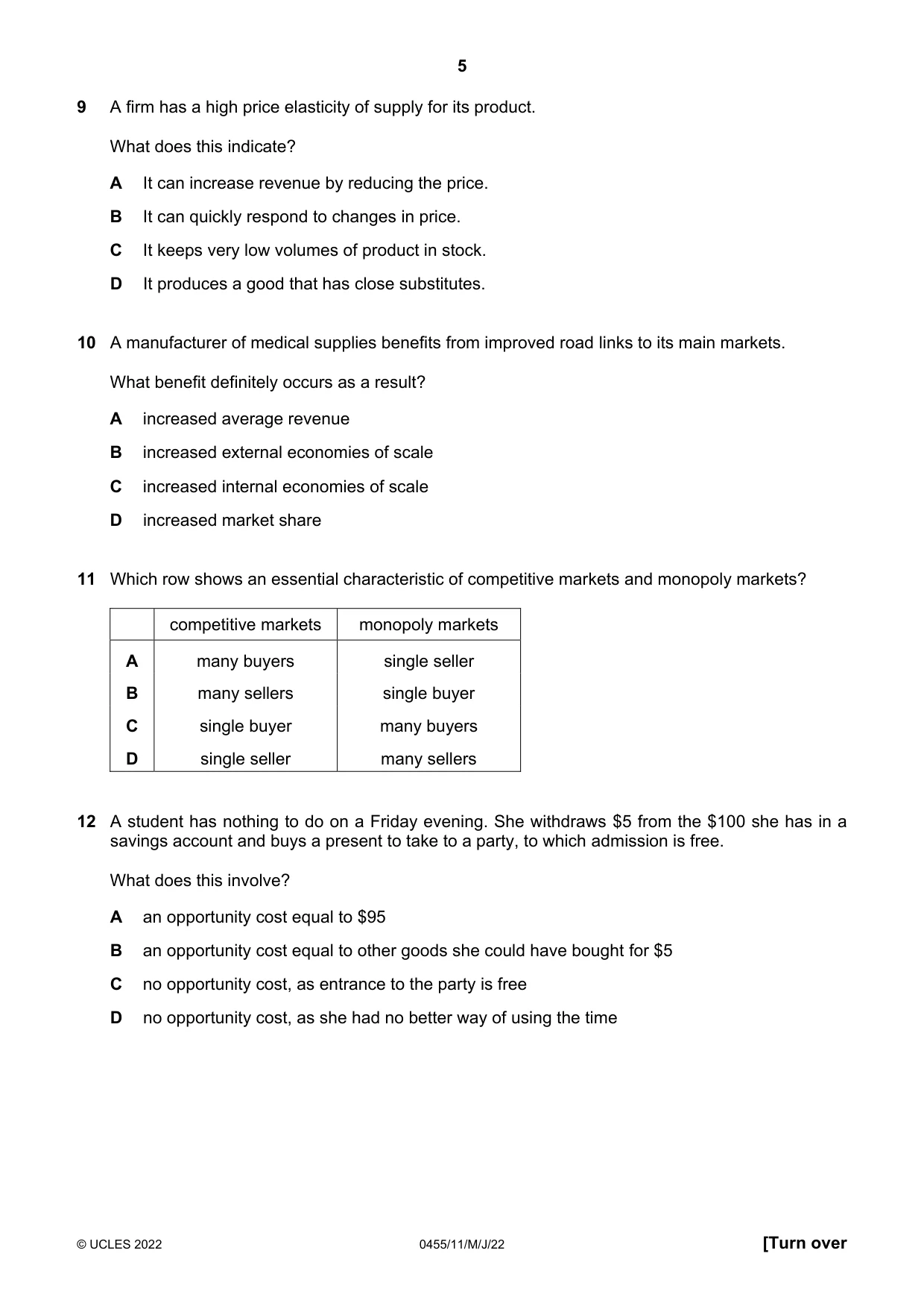 Cambridge IGCSE Economics 0455 2022 May/June Paper 1 · Variant 1 question paper, page 5 of 12