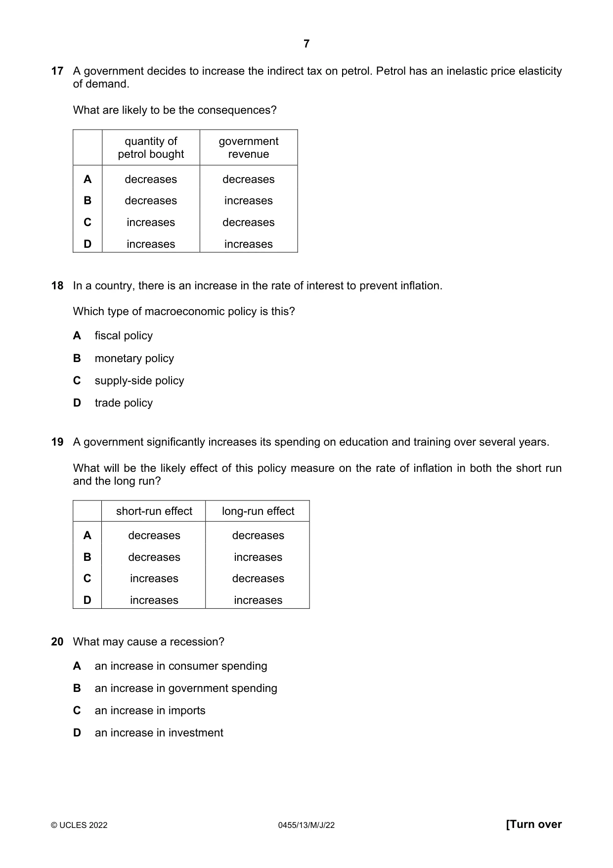 Cambridge IGCSE Economics 0455 2022 May/June Paper 1 · Variant 3 question paper, page 7 of 12