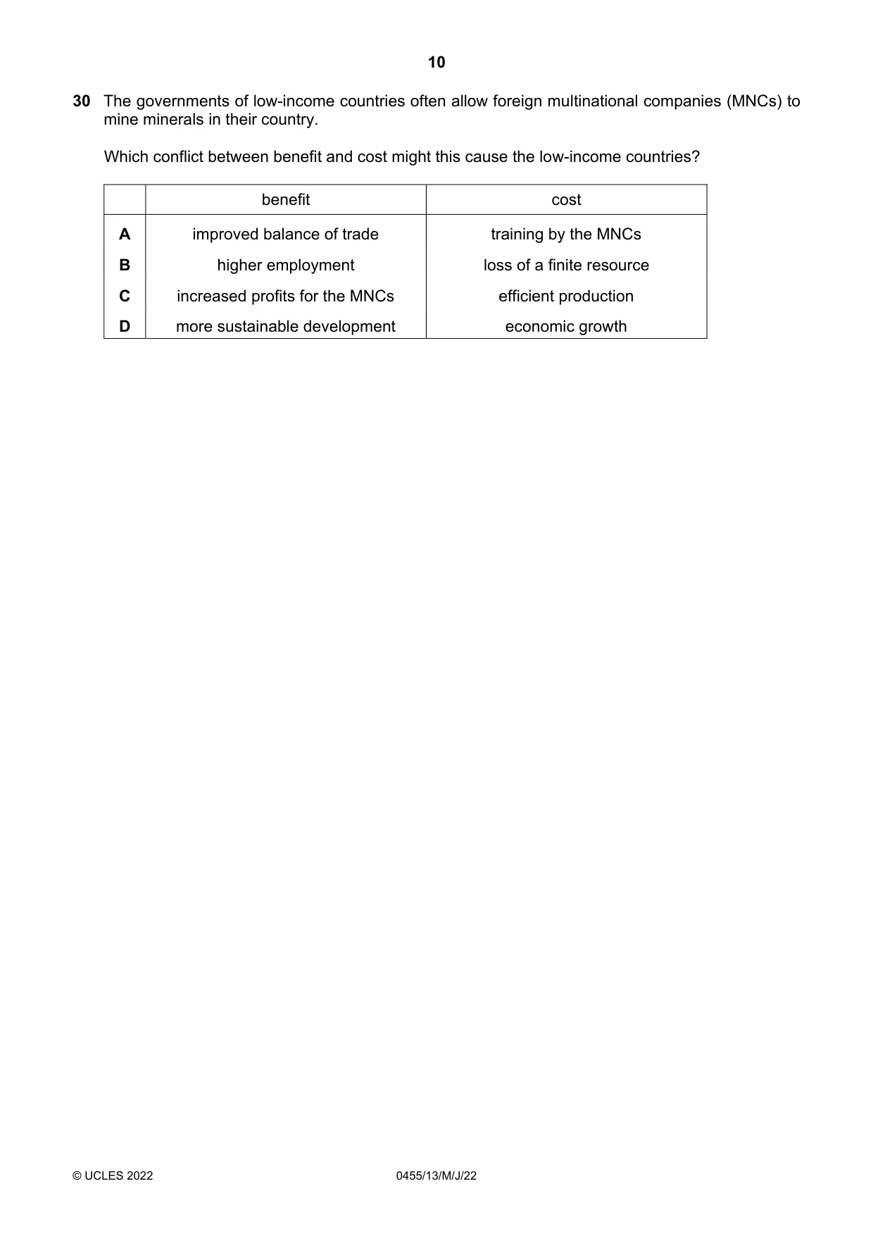Cambridge IGCSE Economics 0455 2022 May/June Paper 1 · Variant 3 question paper, page 10 of 12