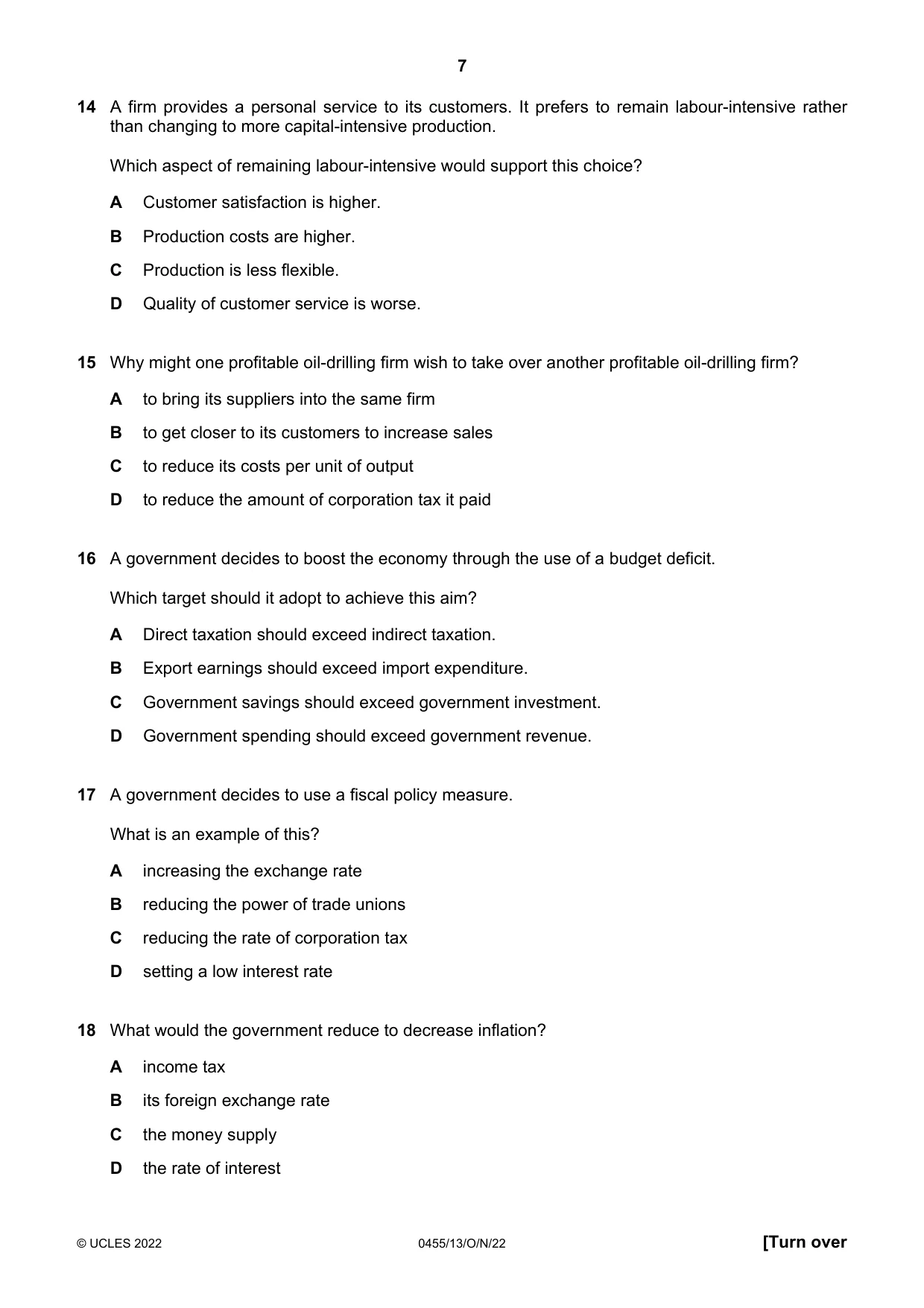 Cambridge IGCSE Economics 0455 2022 Oct/Nov Paper 1 · Variant 3 question paper, page 7 of 12