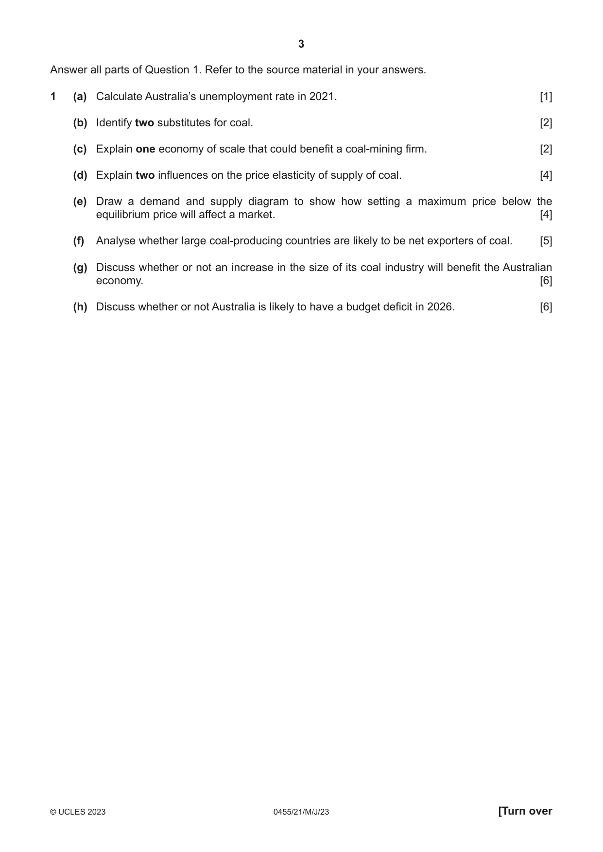 Cambridge IGCSE Economics 0455 2023 May/June Paper 2 · Variant 1 question paper, page 3 of 8