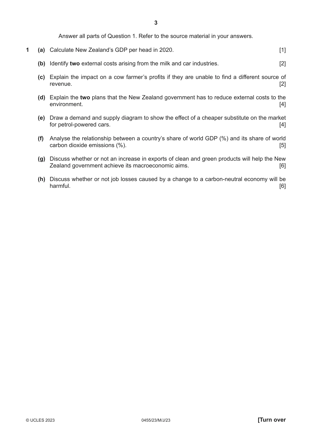 Cambridge IGCSE Economics 0455 2023 May/June Paper 2 · Variant 3 question paper, page 3 of 8