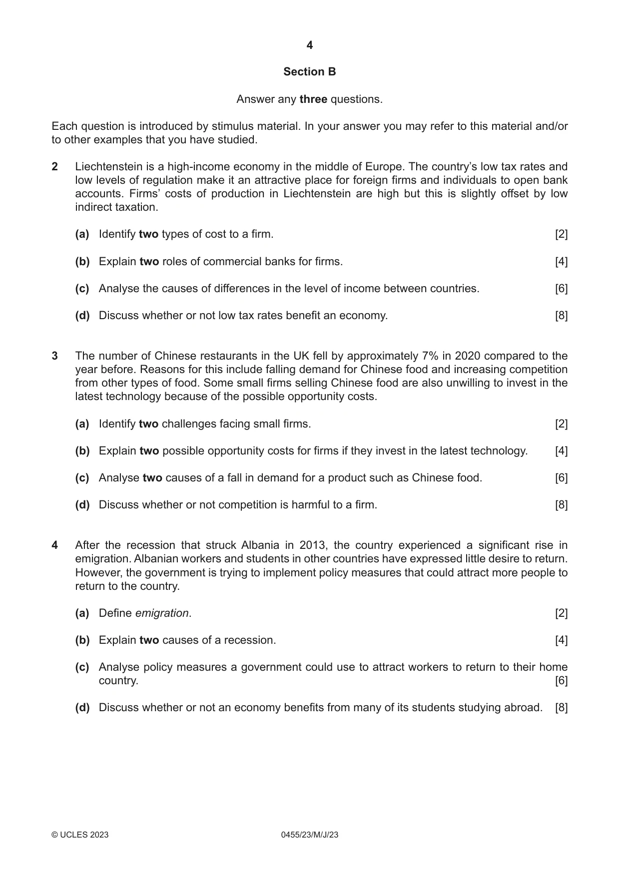 Cambridge IGCSE Economics 0455 2023 May/June Paper 2 · Variant 3 question paper, page 4 of 8