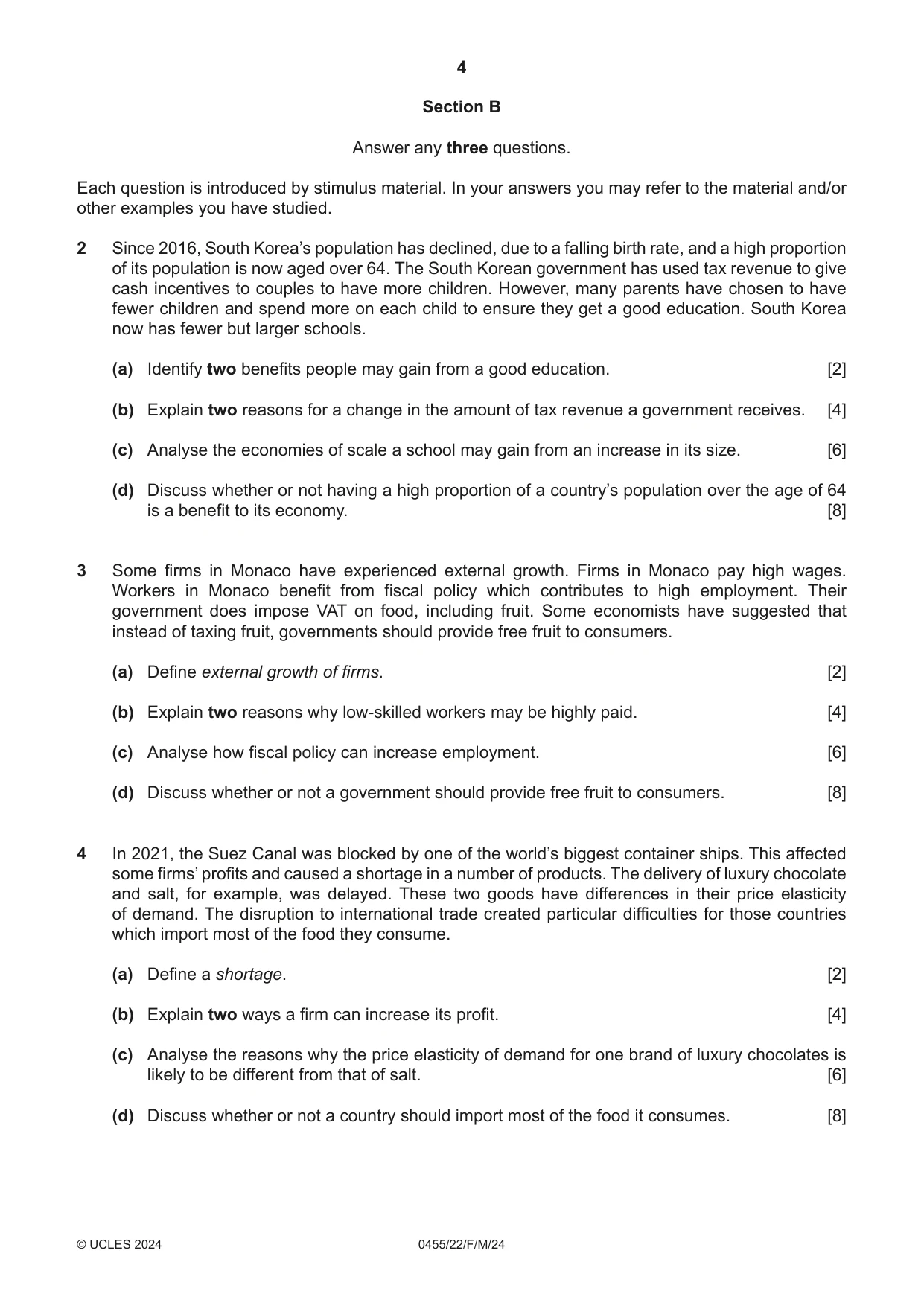Cambridge IGCSE Economics 0455 2024 Feb/March Paper 2 · Variant 2 question paper, page 4 of 8