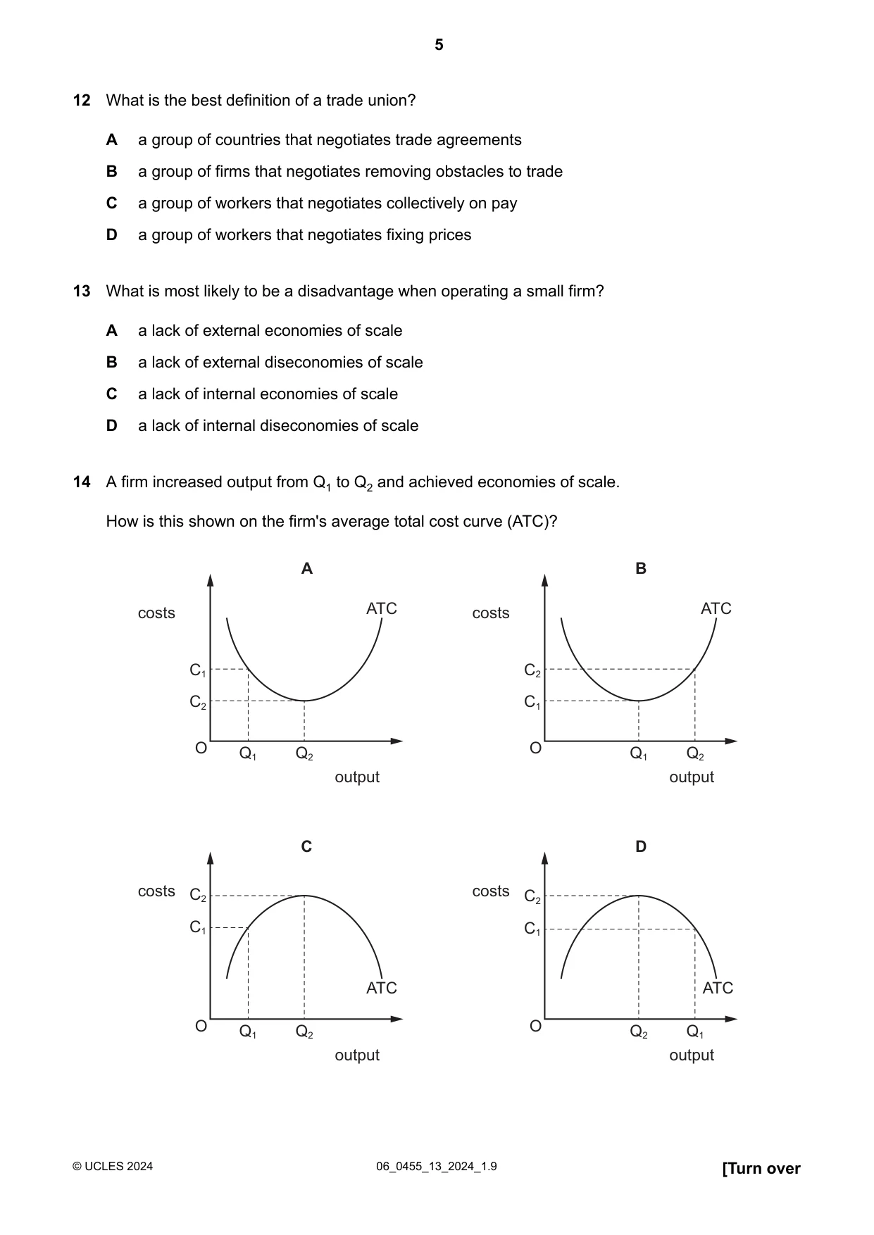 Cambridge IGCSE Economics 0455 2024 May/June Paper 1 · Variant 3 question paper, page 5 of 12