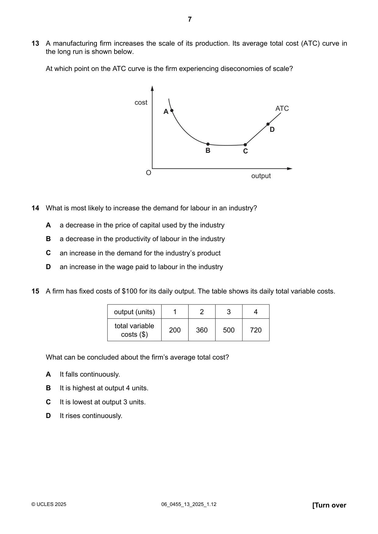 Cambridge IGCSE Economics 0455 2025 May/June Paper 1 · Variant 3 question paper, page 7 of 12