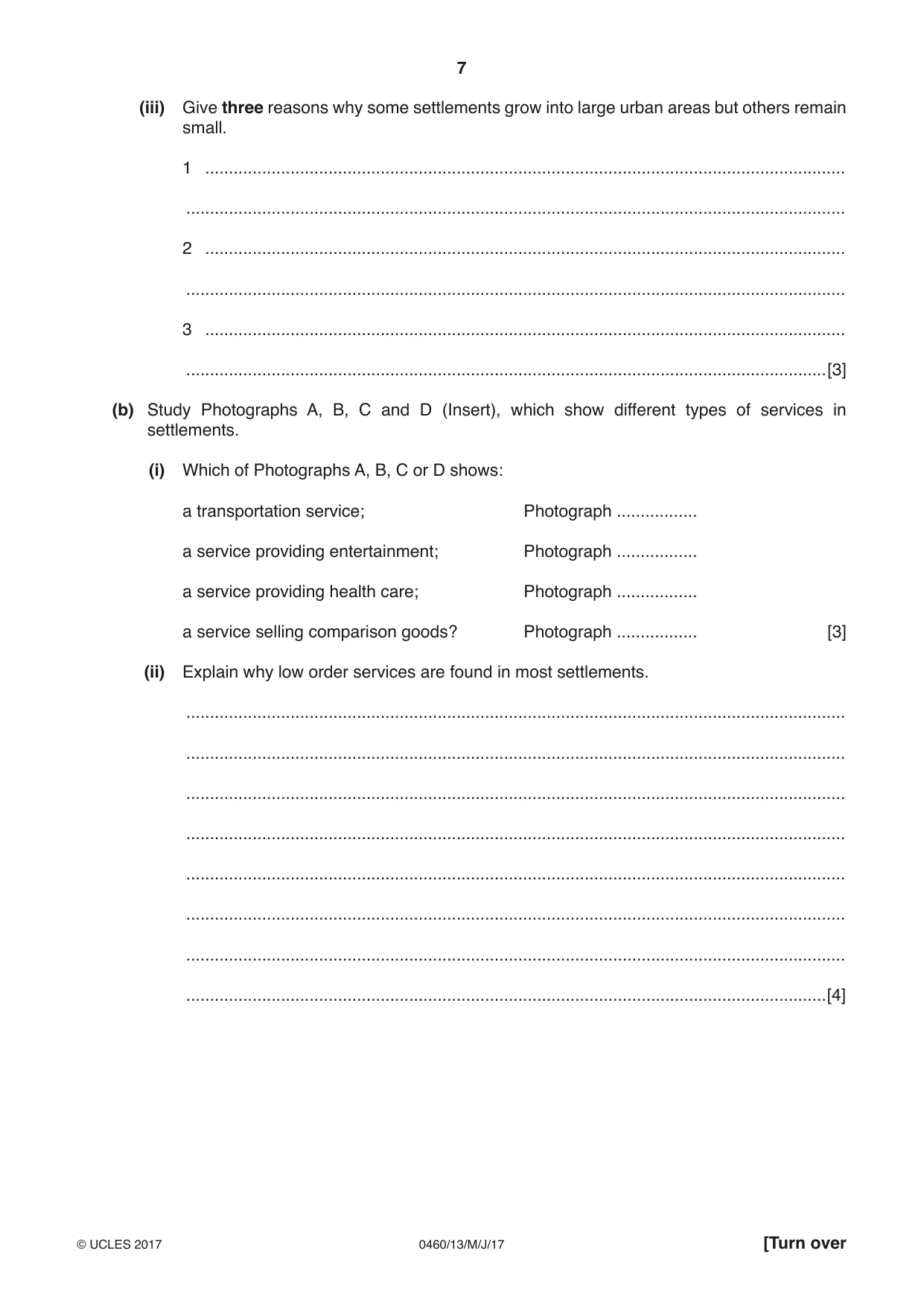 Cambridge IGCSE Geography 0460 2017 May/June Paper 1 · Variant 3 question paper, page 7 of 28