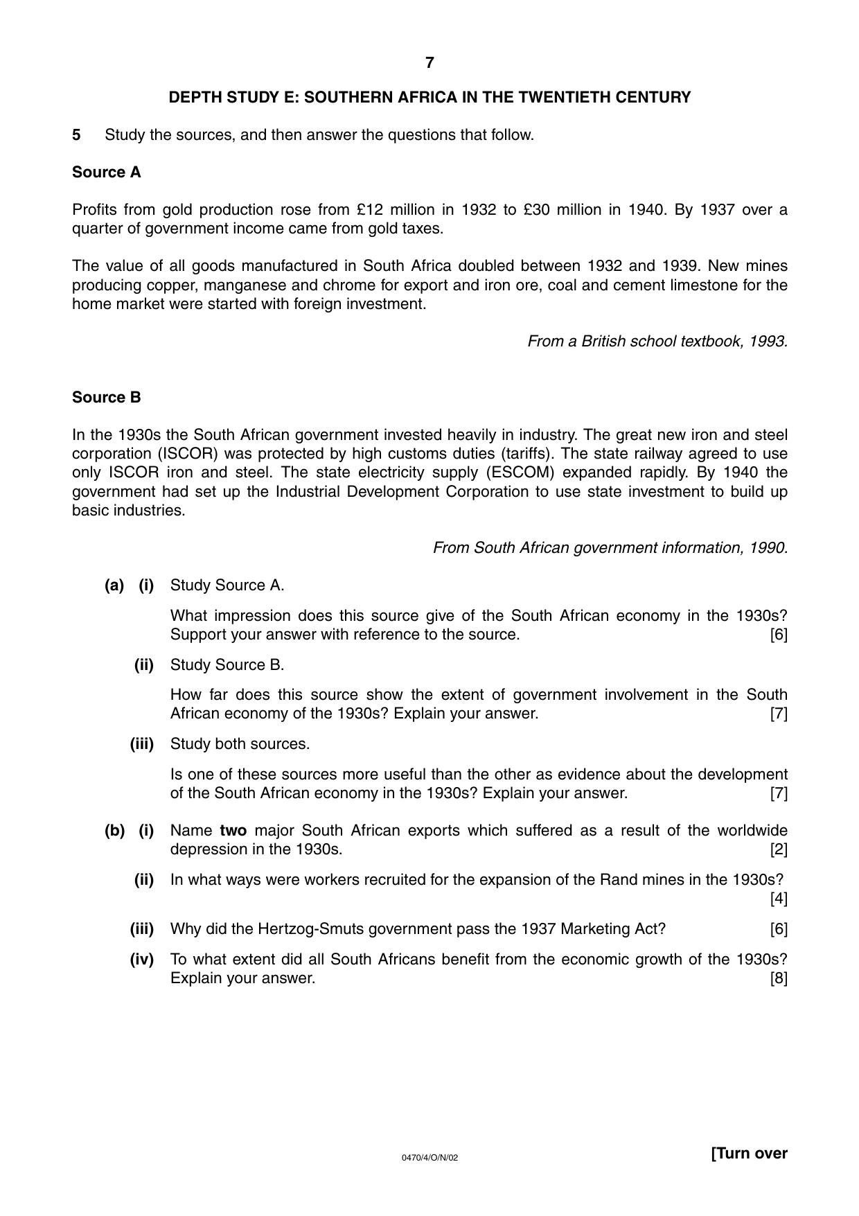 Cambridge IGCSE History 0470 2002 Oct/Nov Paper 4 · Variant 1 question paper, page 7 of 12