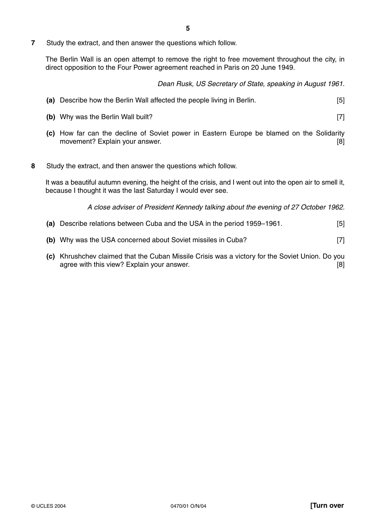 Cambridge IGCSE History 0470 2004 Oct/Nov Paper 1 · Variant 1 question paper, page 5 of 20