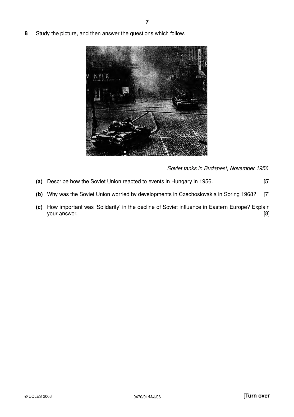 Cambridge IGCSE History 0470 2006 May/June Paper 1 · Variant 1 question paper, page 7 of 20