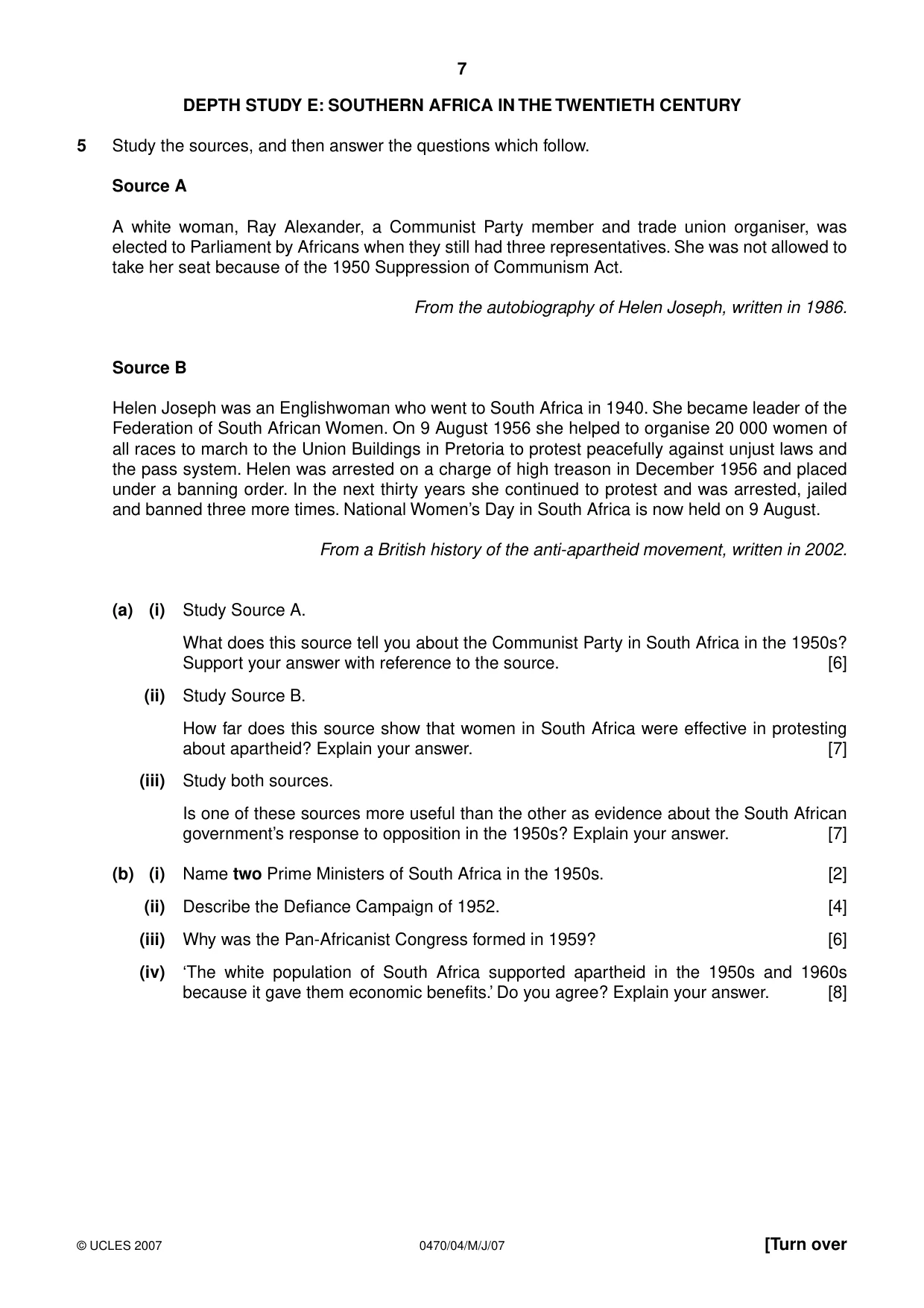 Cambridge IGCSE History 0470 2007 May/June Paper 4 · Variant 1 question paper, page 7 of 16