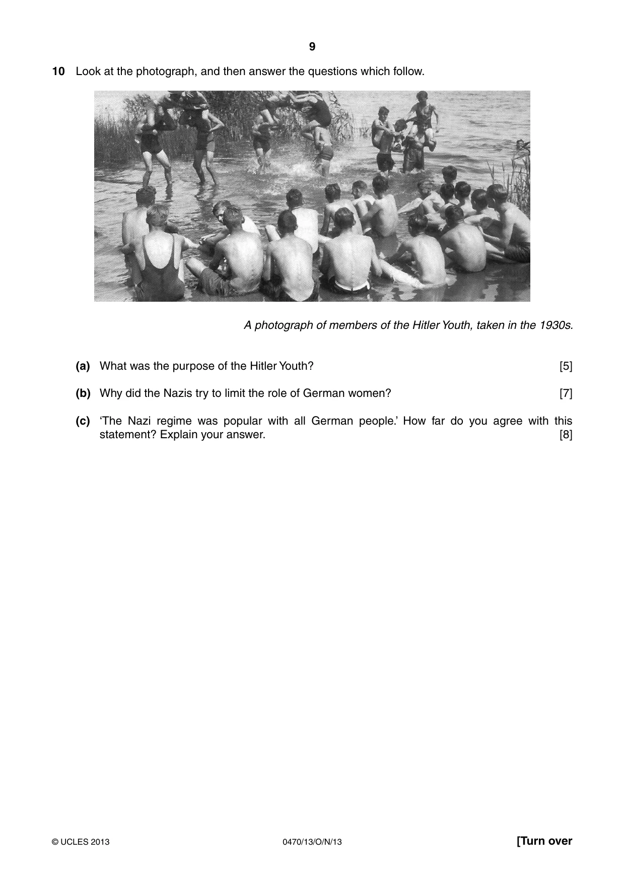 Cambridge IGCSE History 0470 2013 Oct/Nov Paper 1 · Variant 3 question paper, page 9 of 24