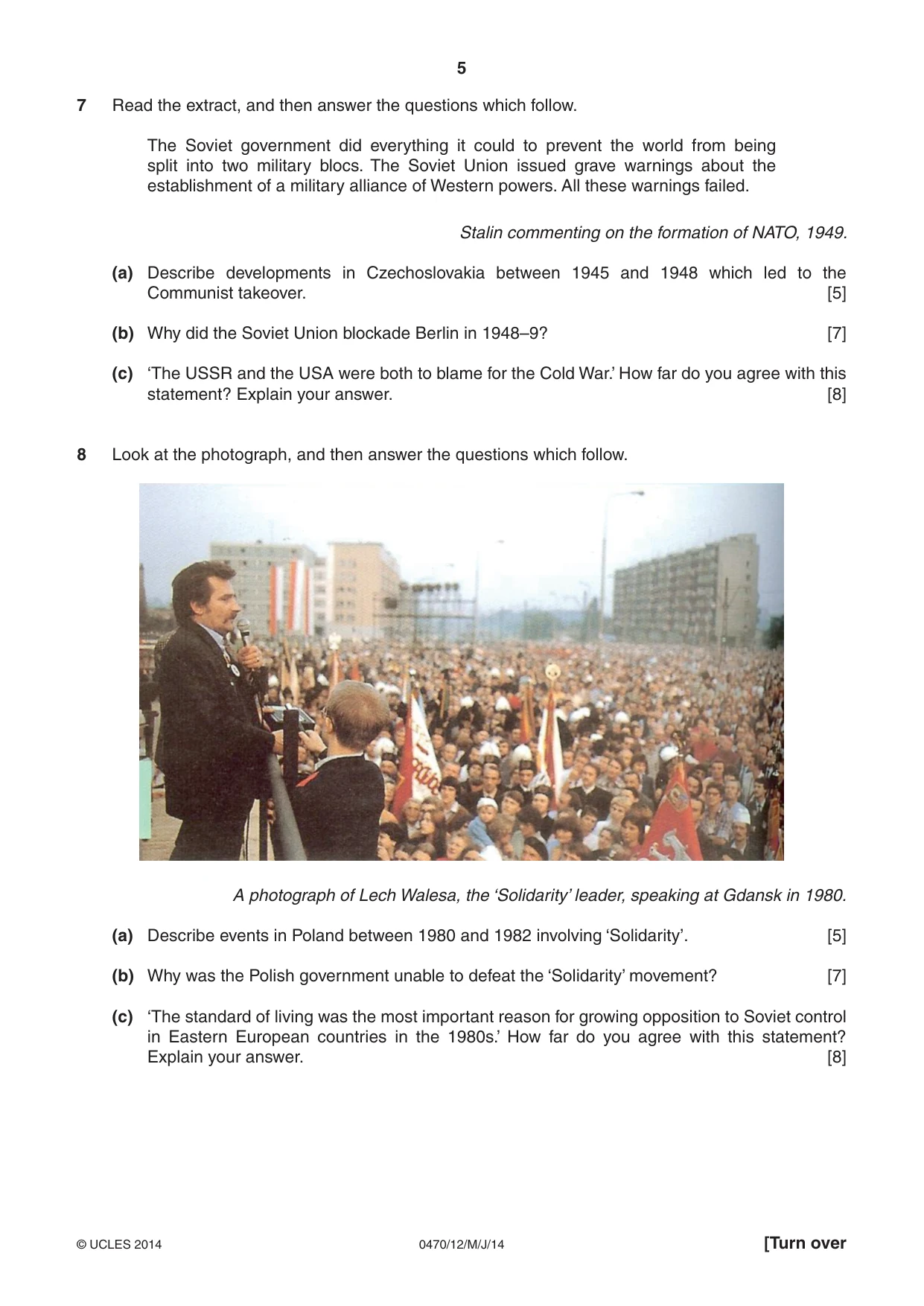 Cambridge IGCSE History 0470 2014 May/June Paper 1 · Variant 2 question paper, page 5 of 16