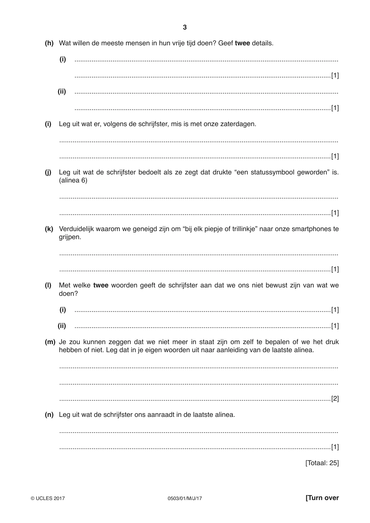 Cambridge IGCSE Dutch - First Language 0503 2017 May/June Paper 1 · Variant 1 question paper, page 3 of 8
