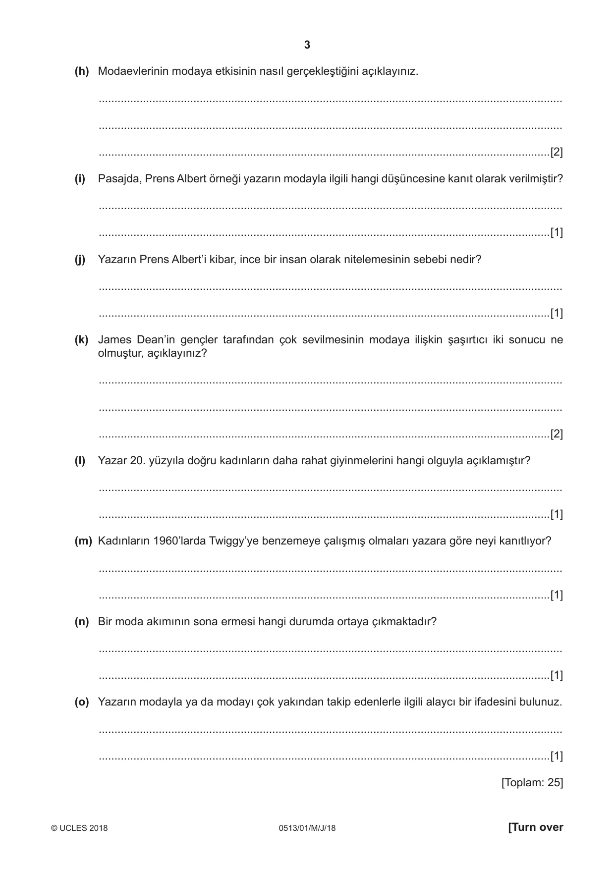 Cambridge IGCSE Turkish - First Language 0513 2018 May/June Paper 1 · Variant 0 question paper, page 3 of 8