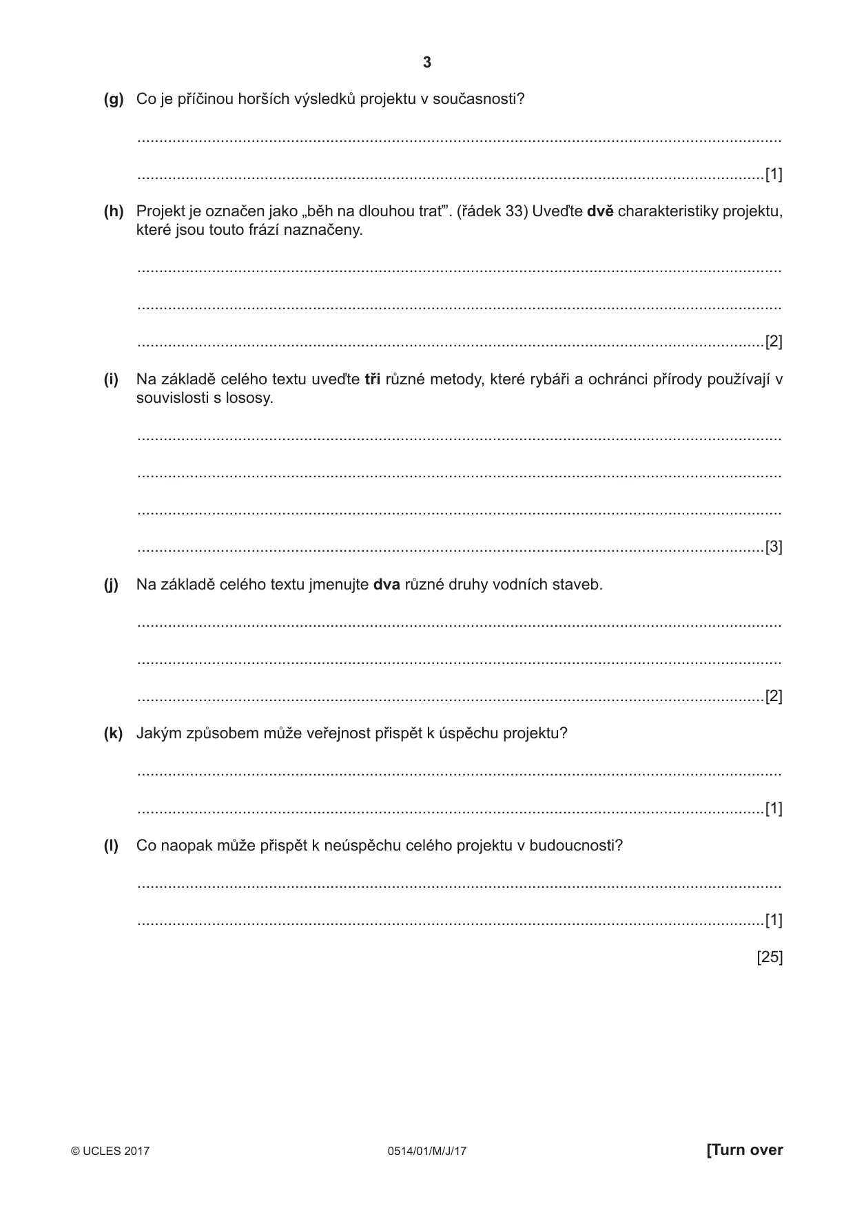 Cambridge IGCSE Czech - First Language 0514 2017 May/June Paper 1 · Variant 1 question paper, page 3 of 8