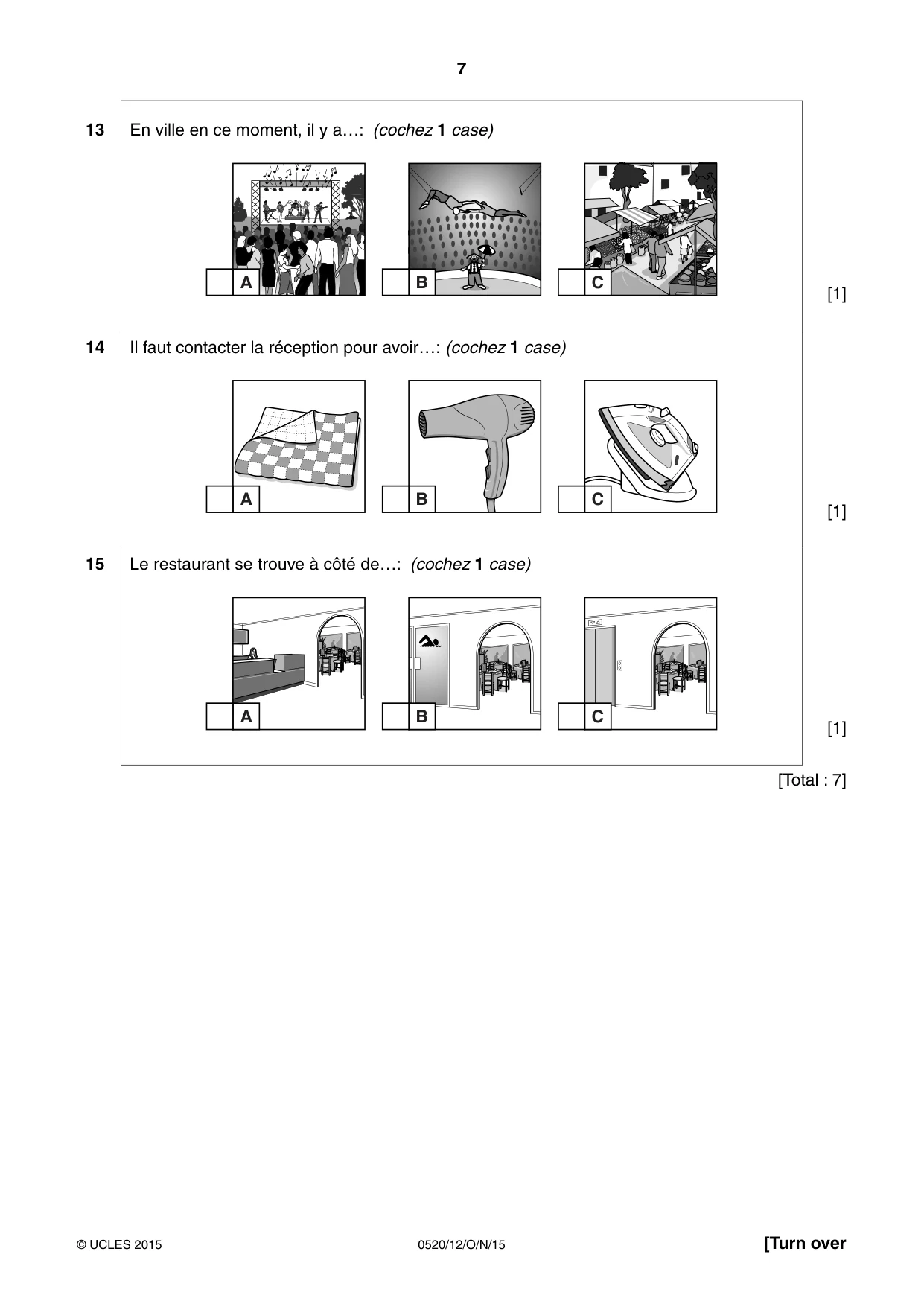 Cambridge IGCSE French - Foreign Language 0520 2015 Oct/Nov Paper 1 · Variant 2 question paper, page 7 of 12