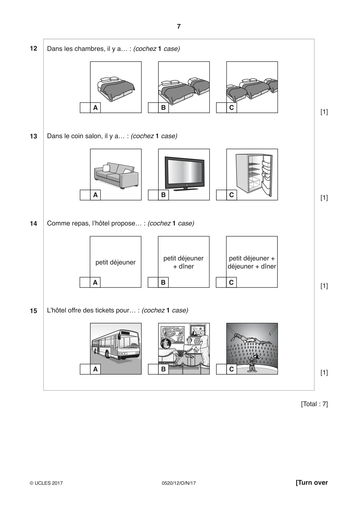 Cambridge IGCSE French - Foreign Language 0520 2017 Oct/Nov Paper 1 · Variant 2 question paper, page 7 of 12