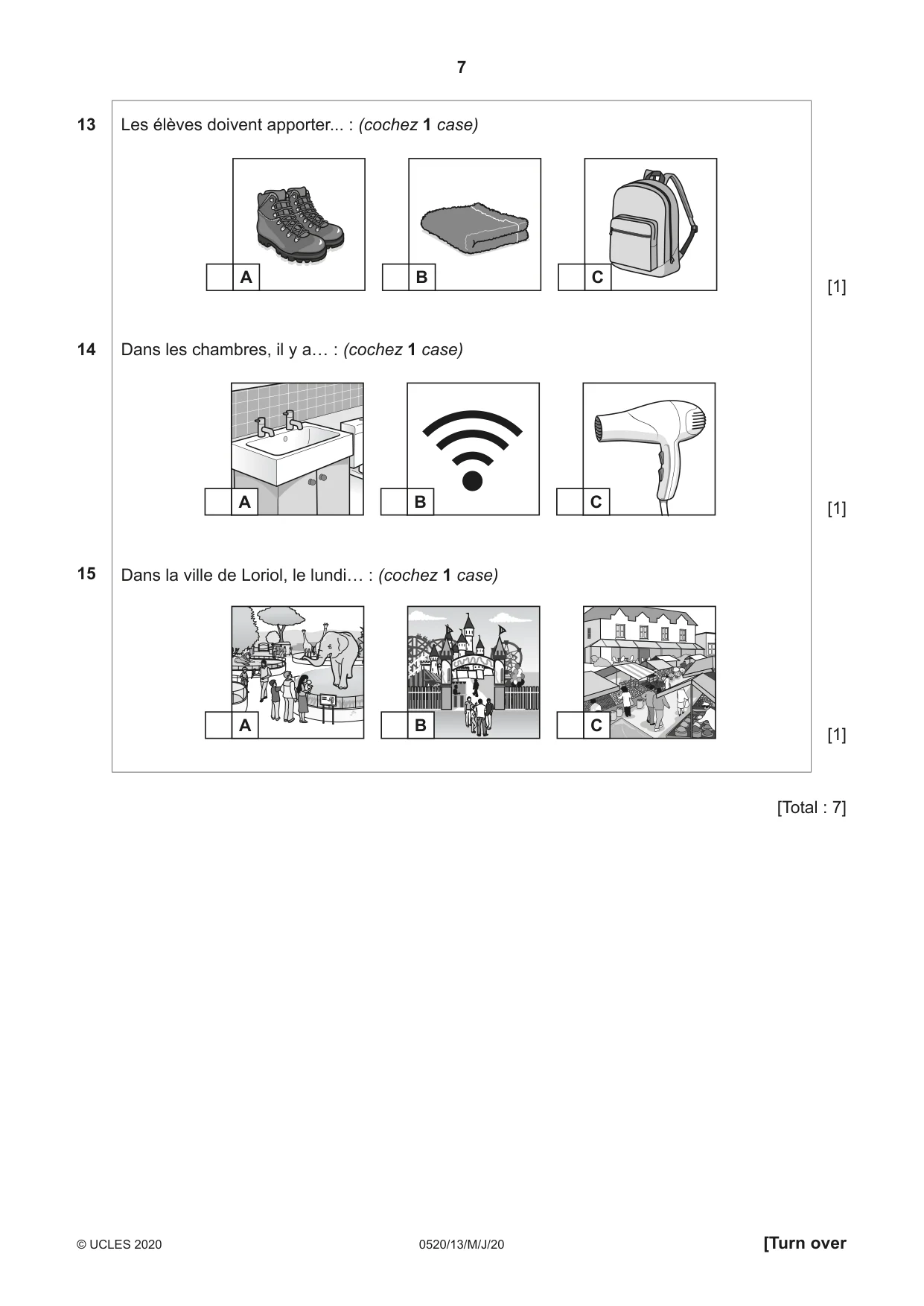 Cambridge IGCSE French - Foreign Language 0520 2020 May/June Paper 1 · Variant 3 question paper, page 7 of 12