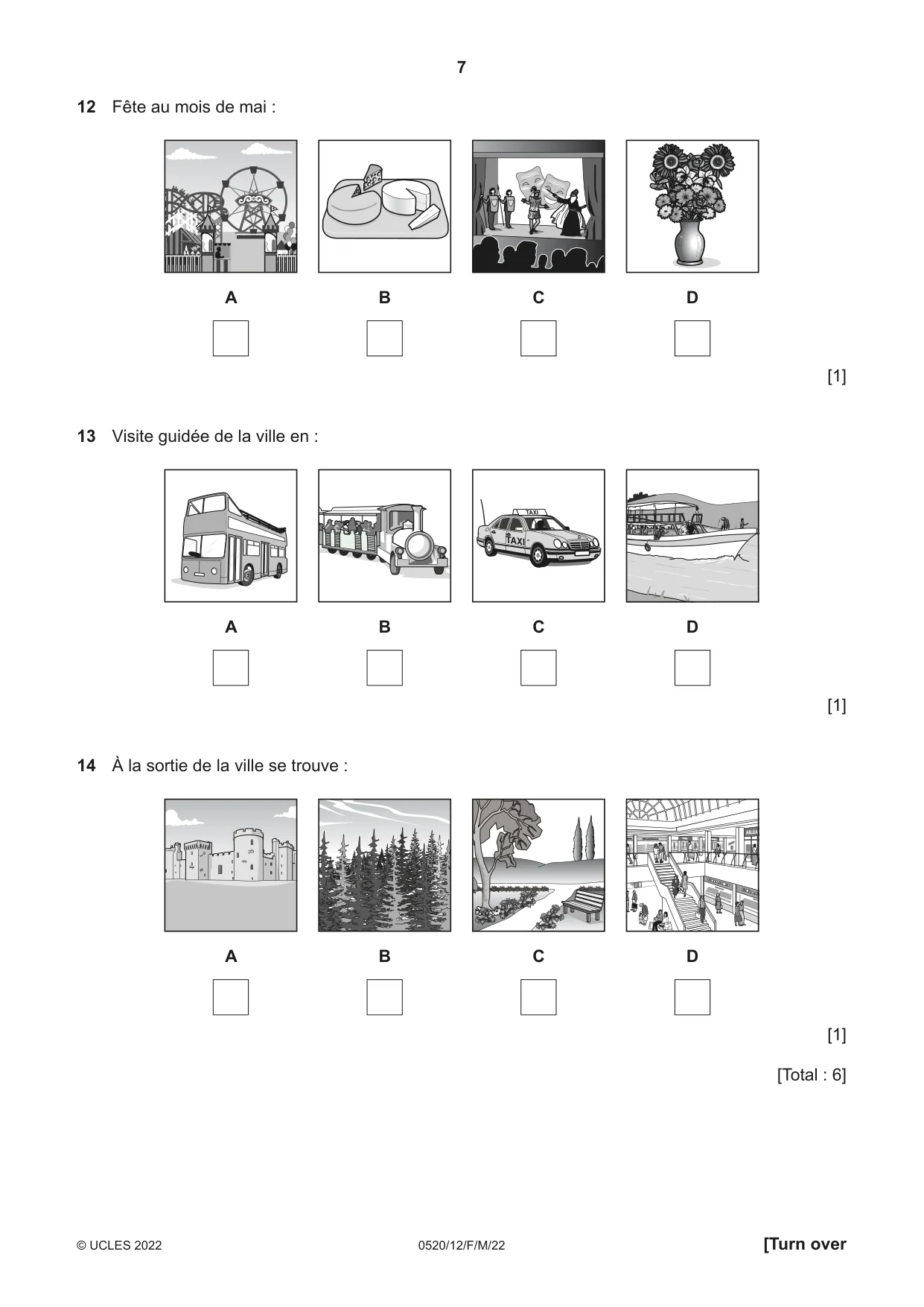Cambridge IGCSE French - Foreign Language 0520 2022 Feb/March Paper 1 · Variant 2 question paper, page 7 of 16