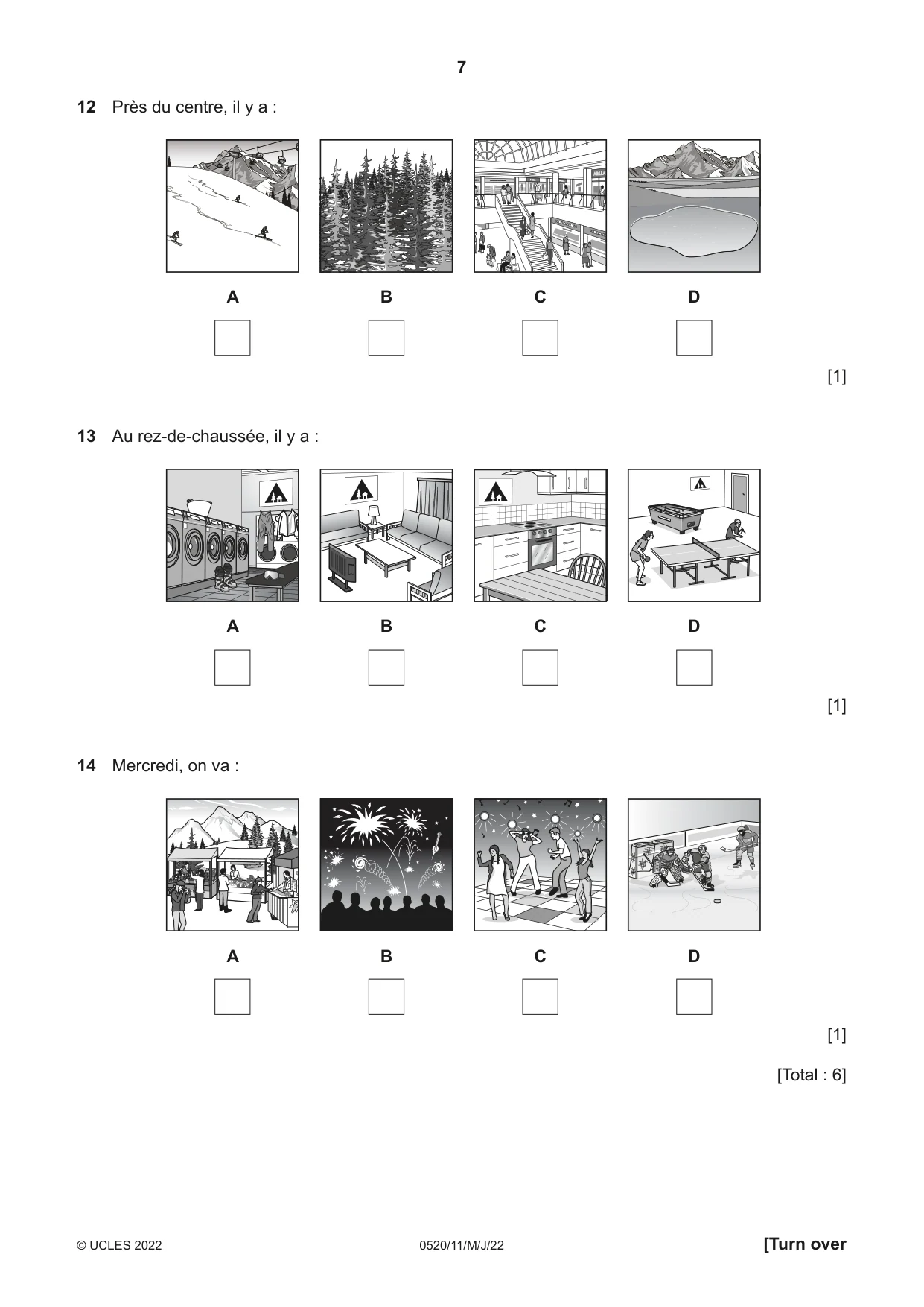 Cambridge IGCSE French - Foreign Language 0520 2022 May/June Paper 1 · Variant 1 question paper, page 7 of 16